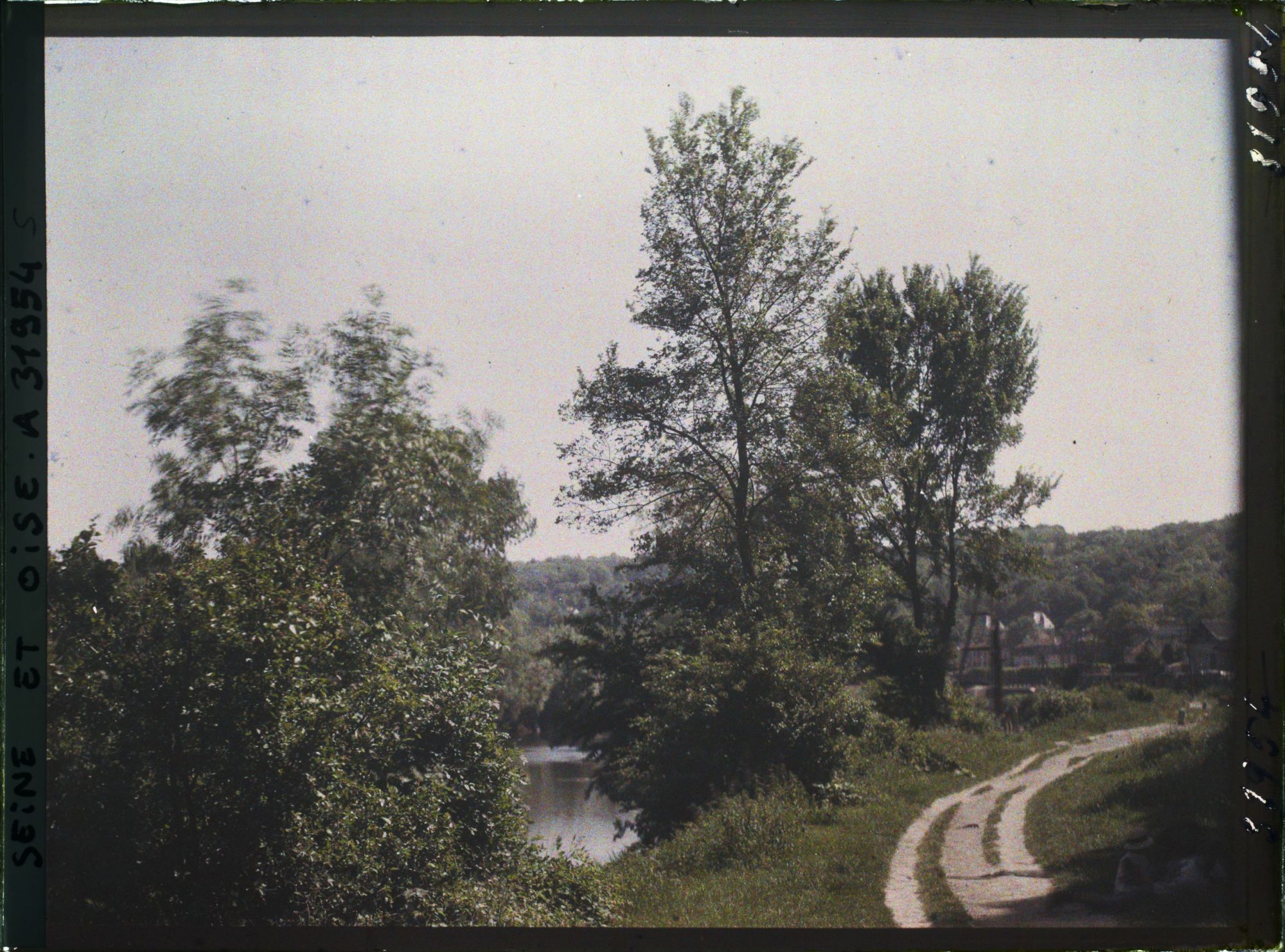 Image représentant France, Port de Marly, Les bords de la Seine