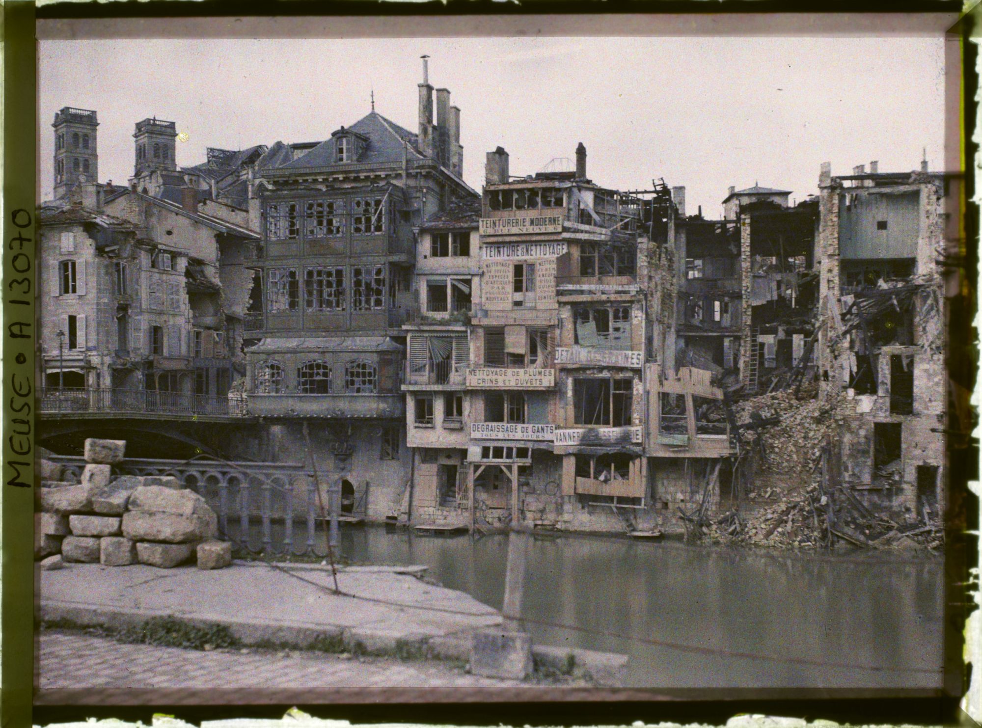 Image représentant France, Verdun, Bords Meuse