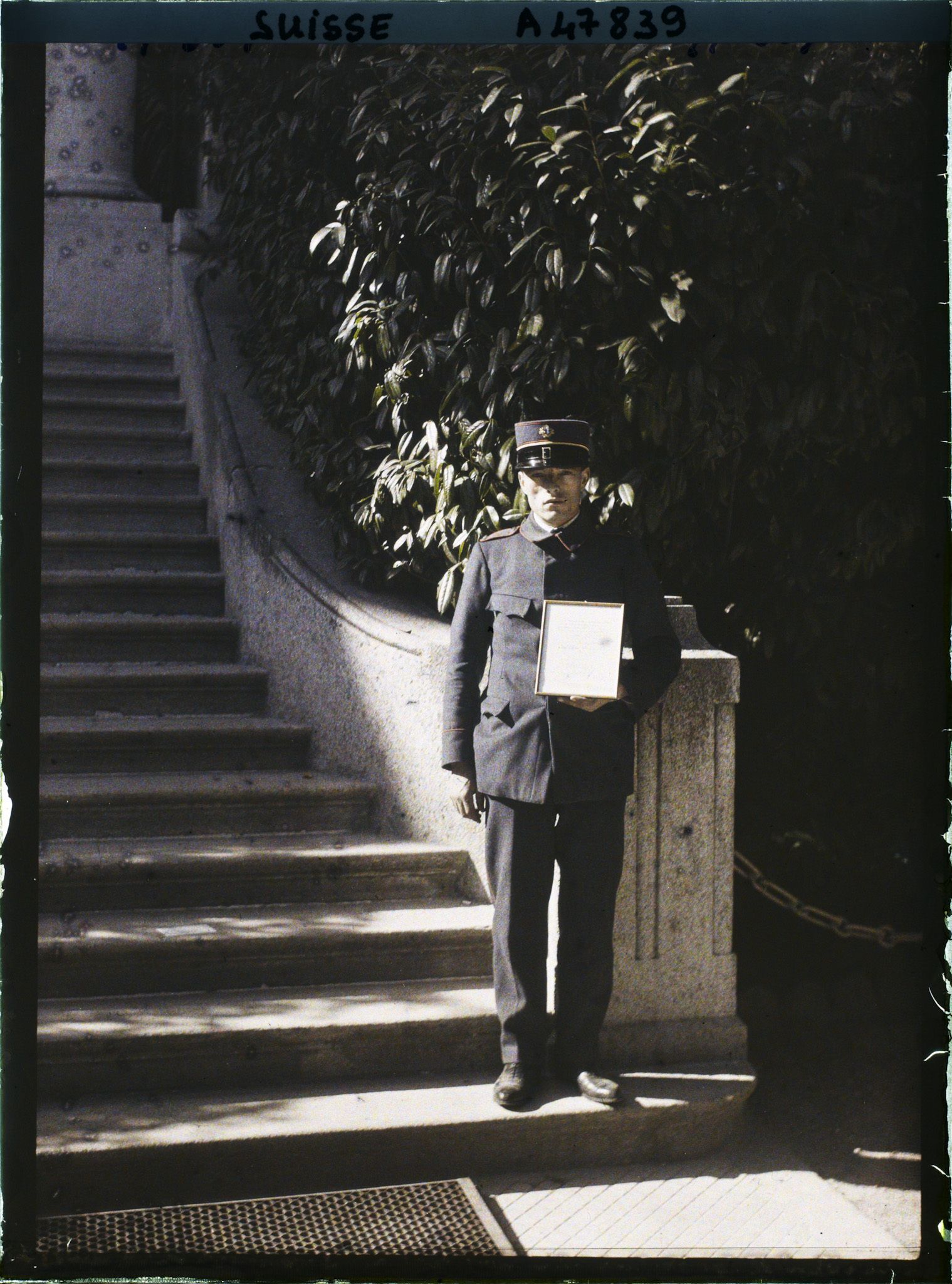 Image représentant Accords de Locarno, Monsieur Molinari, gardien du palais de Justice