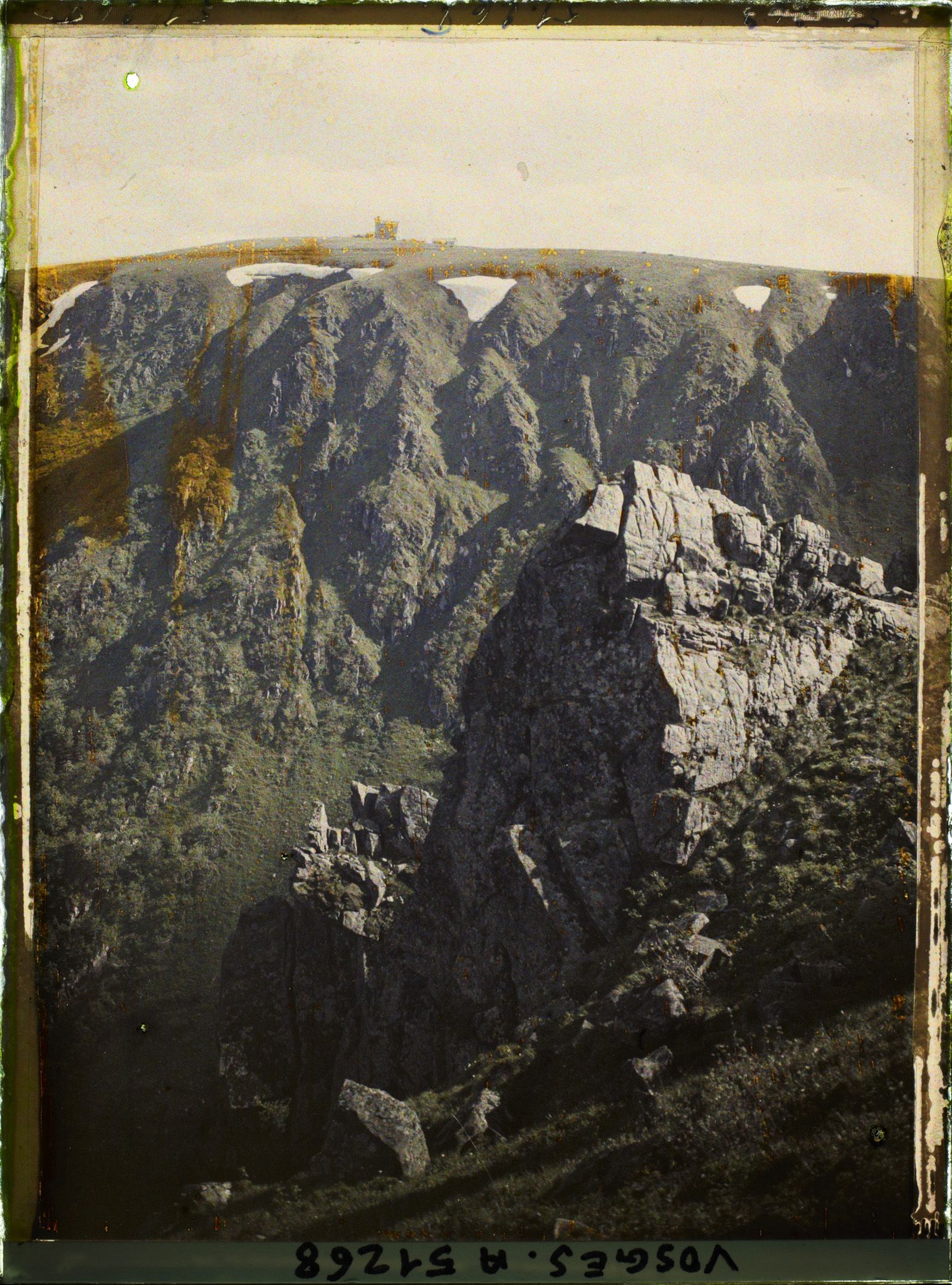 Image représentant Alsace, Houhneck, Le Honheck vu des rochers du Fraukental