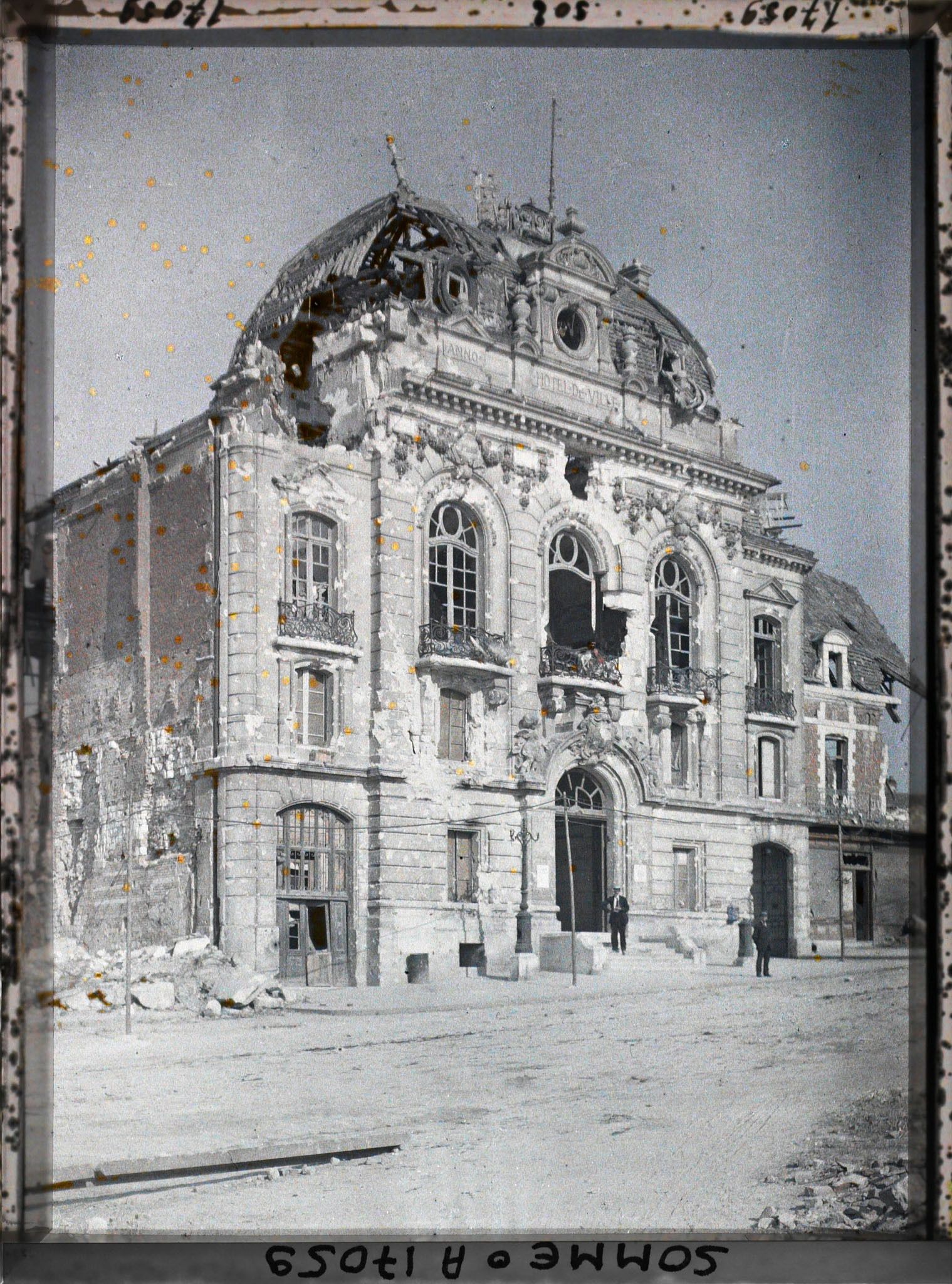 Image représentant France, Montdidier, L'Hôtel de Ville seul