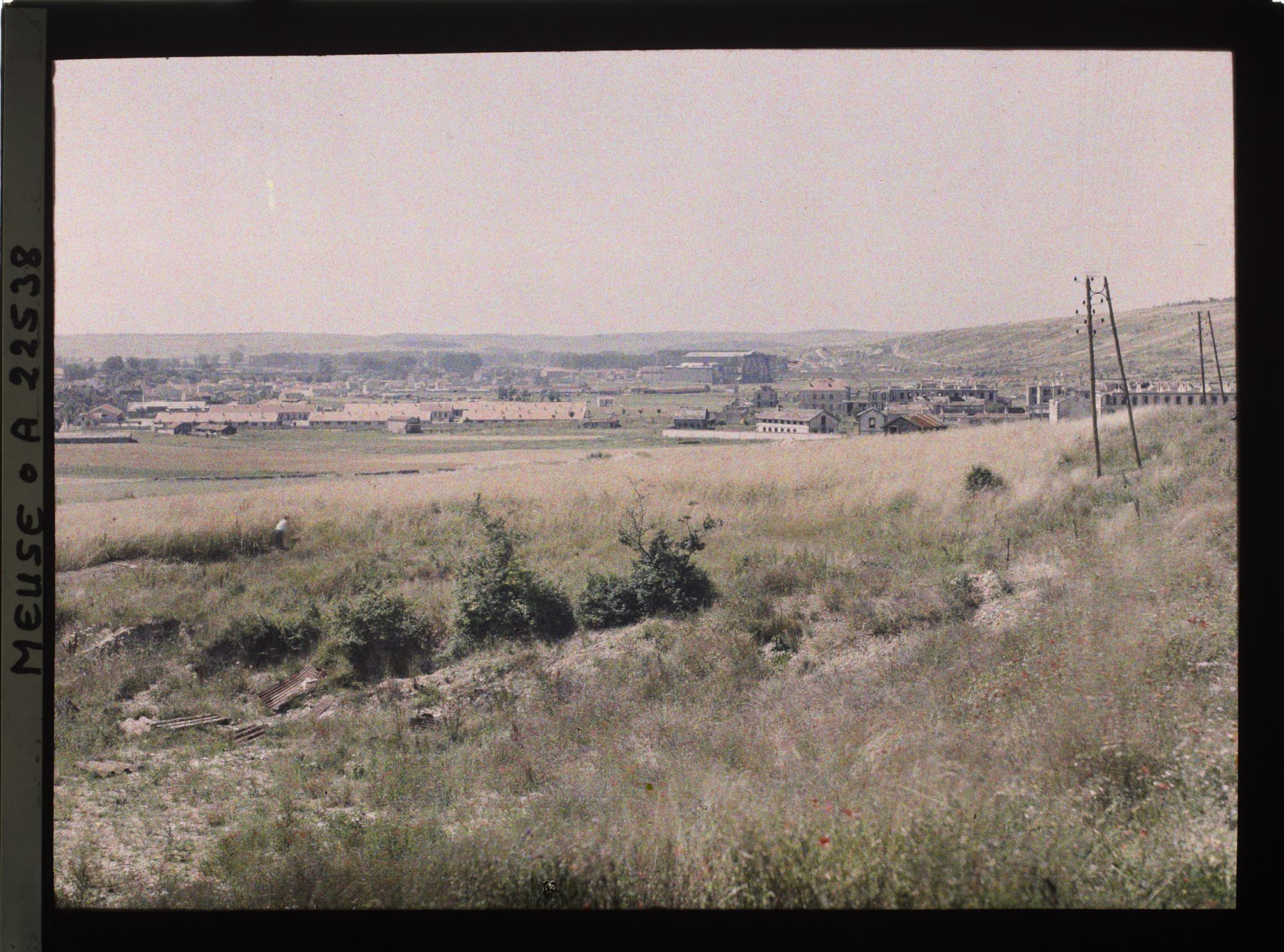 Image représentant France, Verdun, Terrain remis en Culture le long des pentes du fort St Michel (dans le Fond Verdun)
