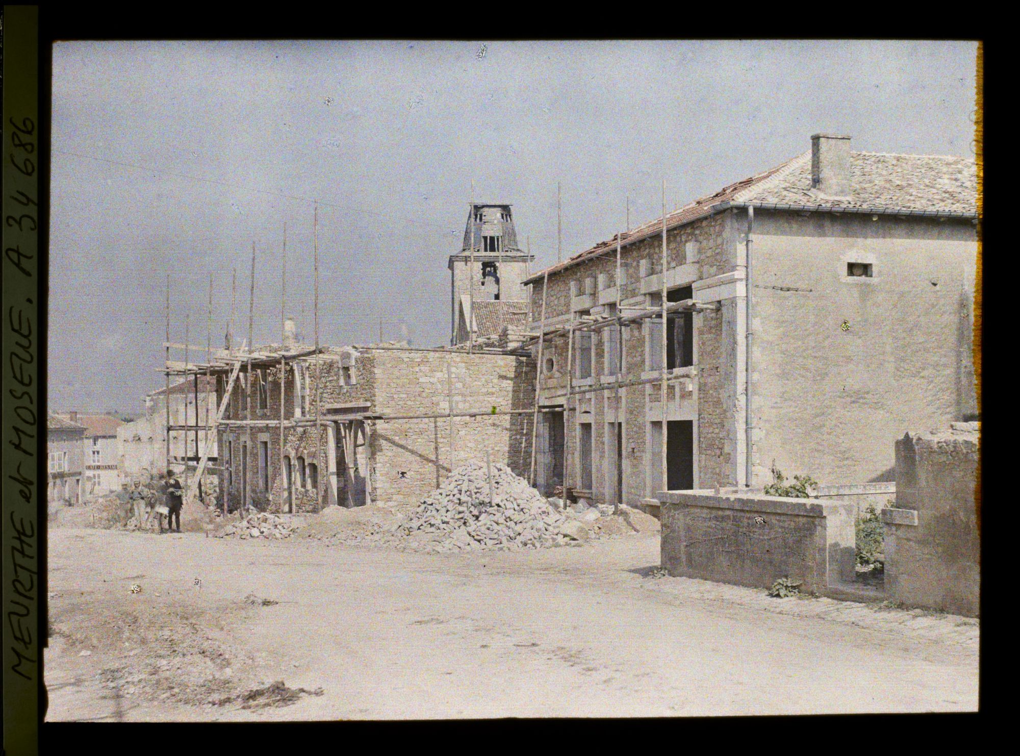 Image représentant Esessey, Reconstructions Grande Rue