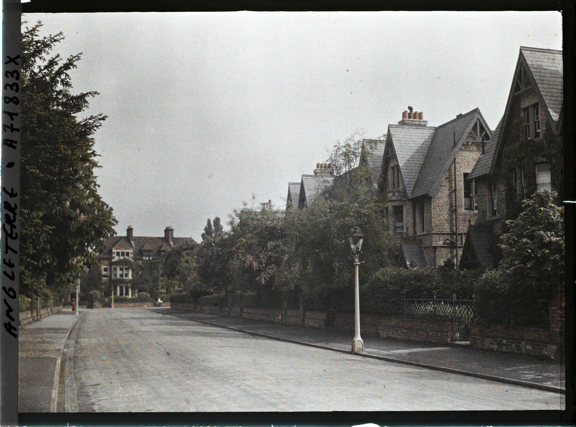 Image représentant Une rue résidentielle