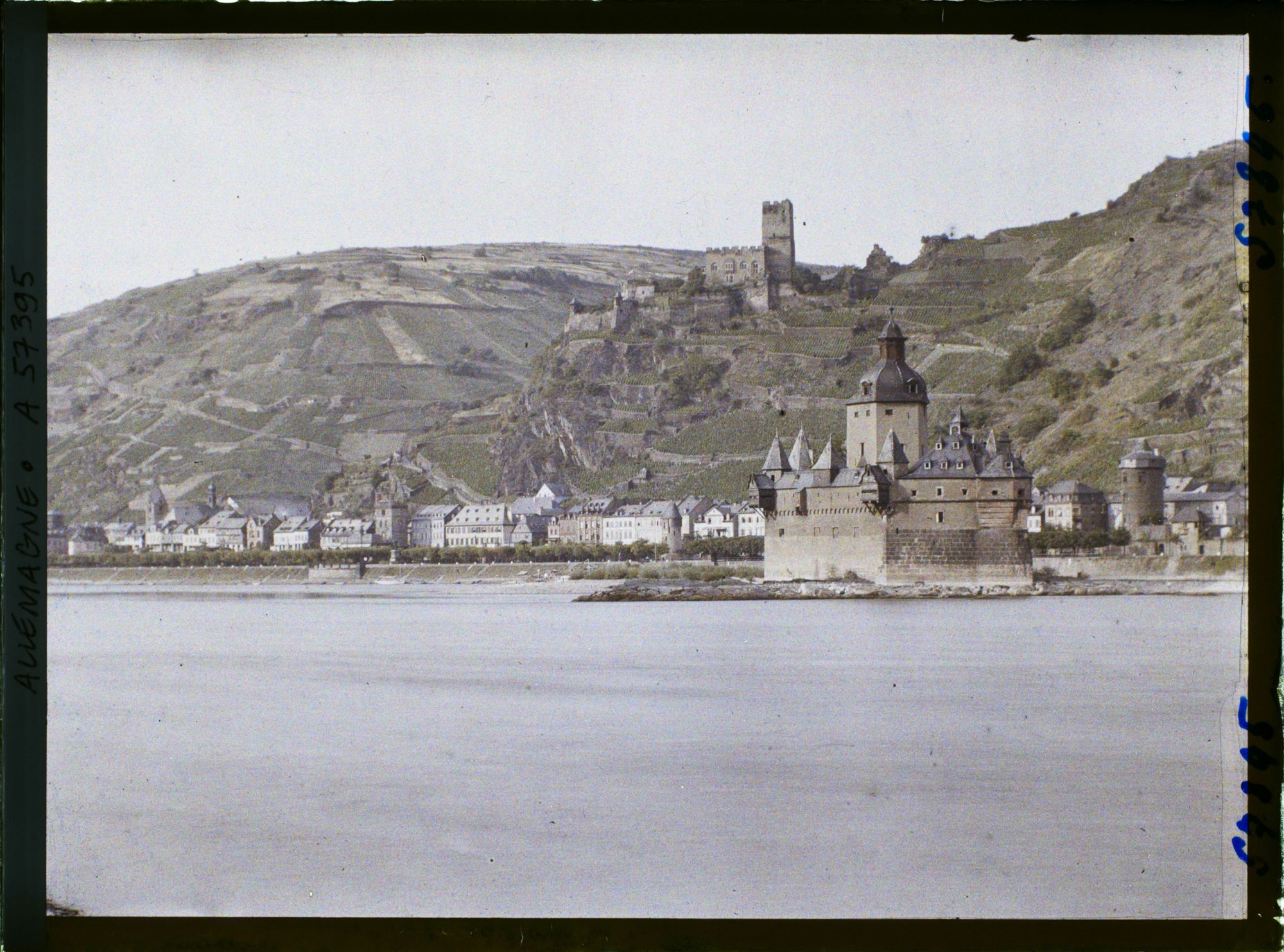 Image représentant Bords du Rhin, Caub, Vues diverses