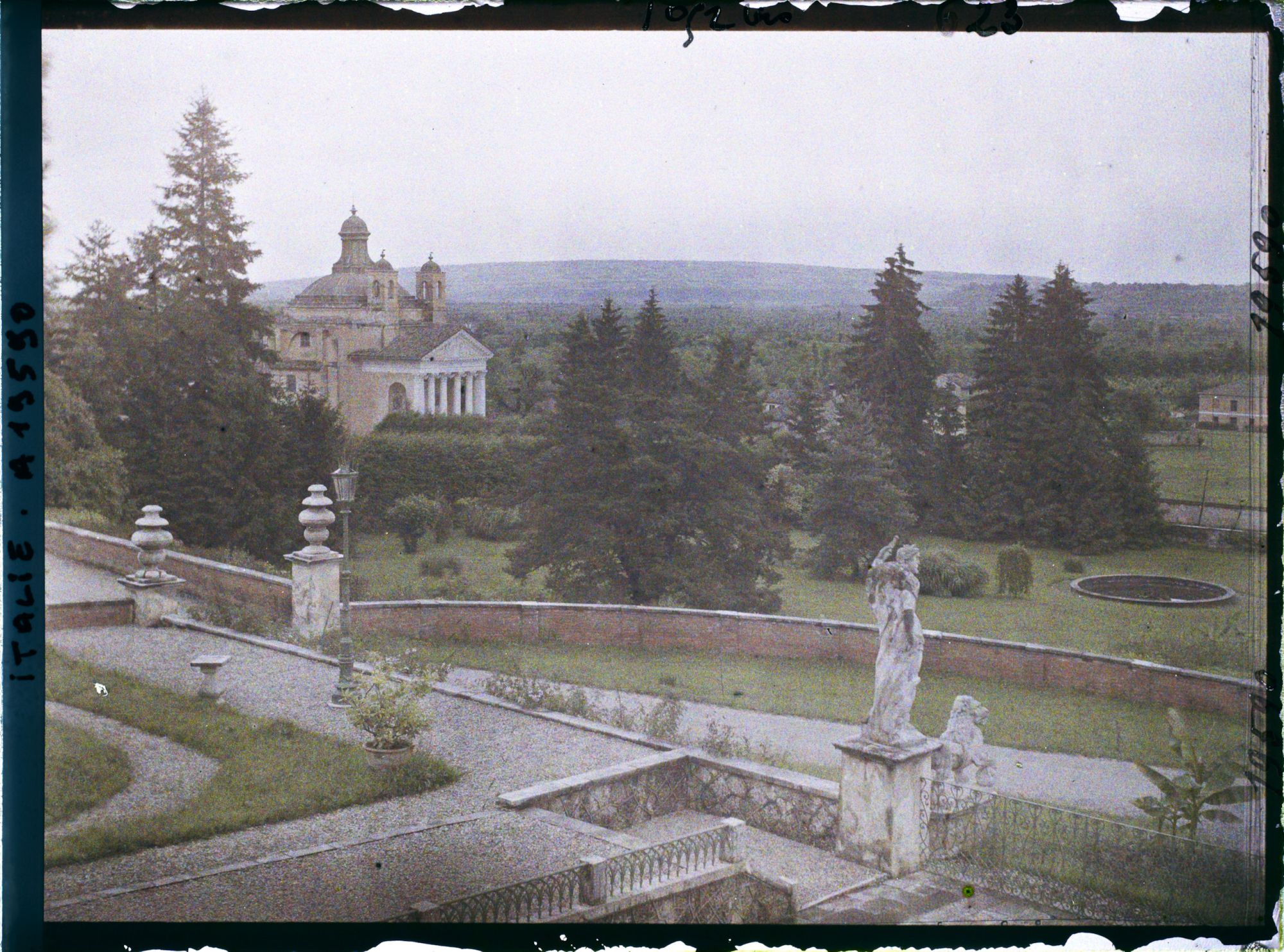 Image représentant Panorama pris depuis la villa Barabro