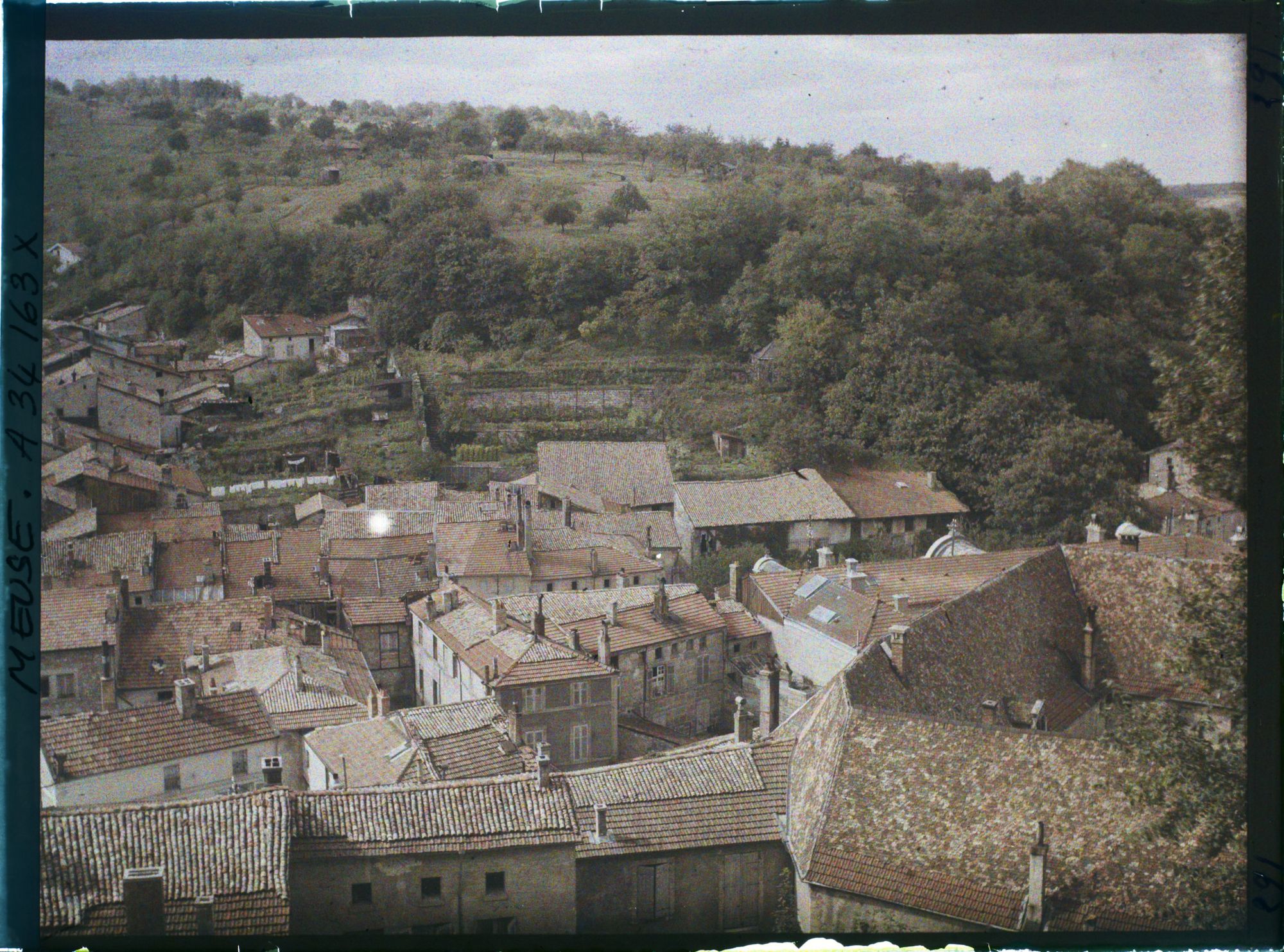 Image représentant France, Bar-le-Duc, La toiture de la Ville basse