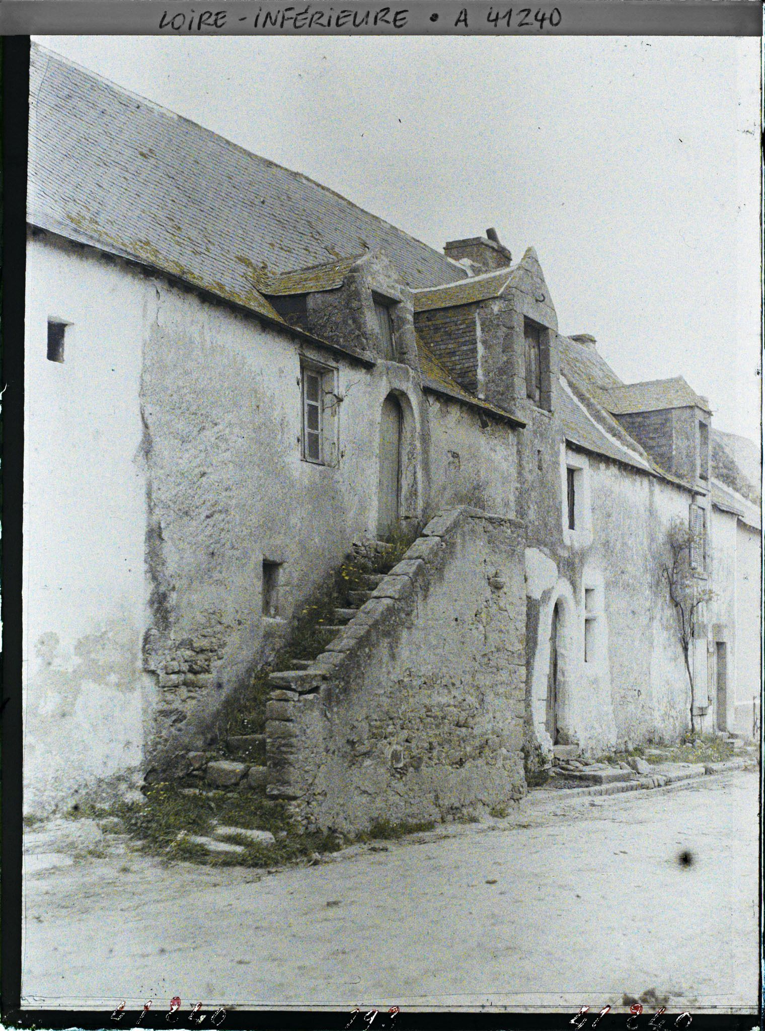 Image représentant Maison à escalier extérieur