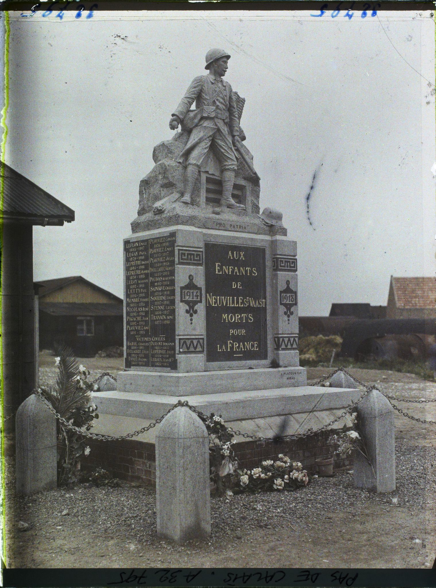 Image représentant France, Neuville St Waast, Monument aux enfants de Neuville St Waast morts pour la Patrie