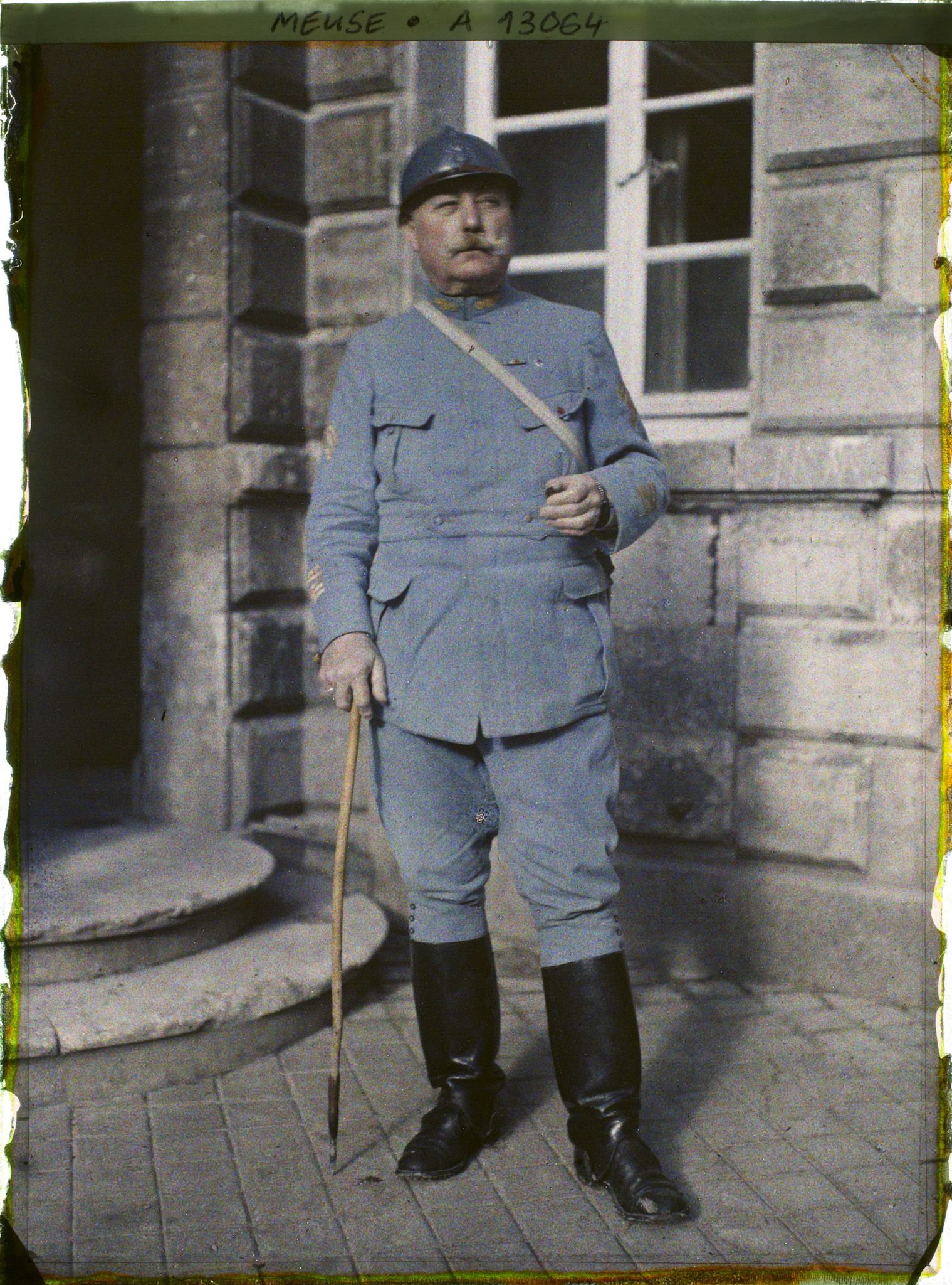 Image représentant France, Verdun, Colonel Dechay, Commt d'Armes
