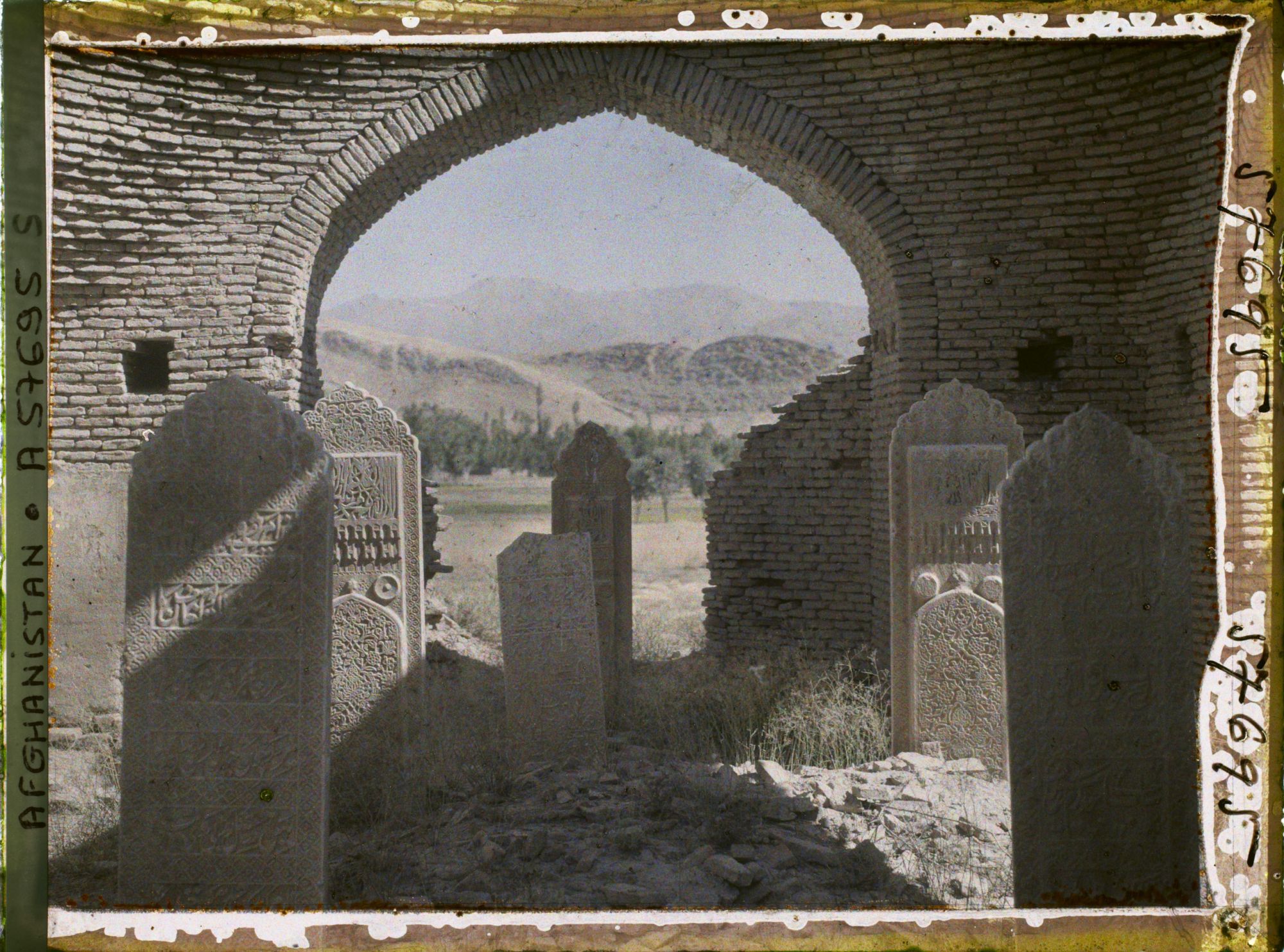 Image représentant Afghanistan, Meidan, Ensemble des Tombes du XVIe S.