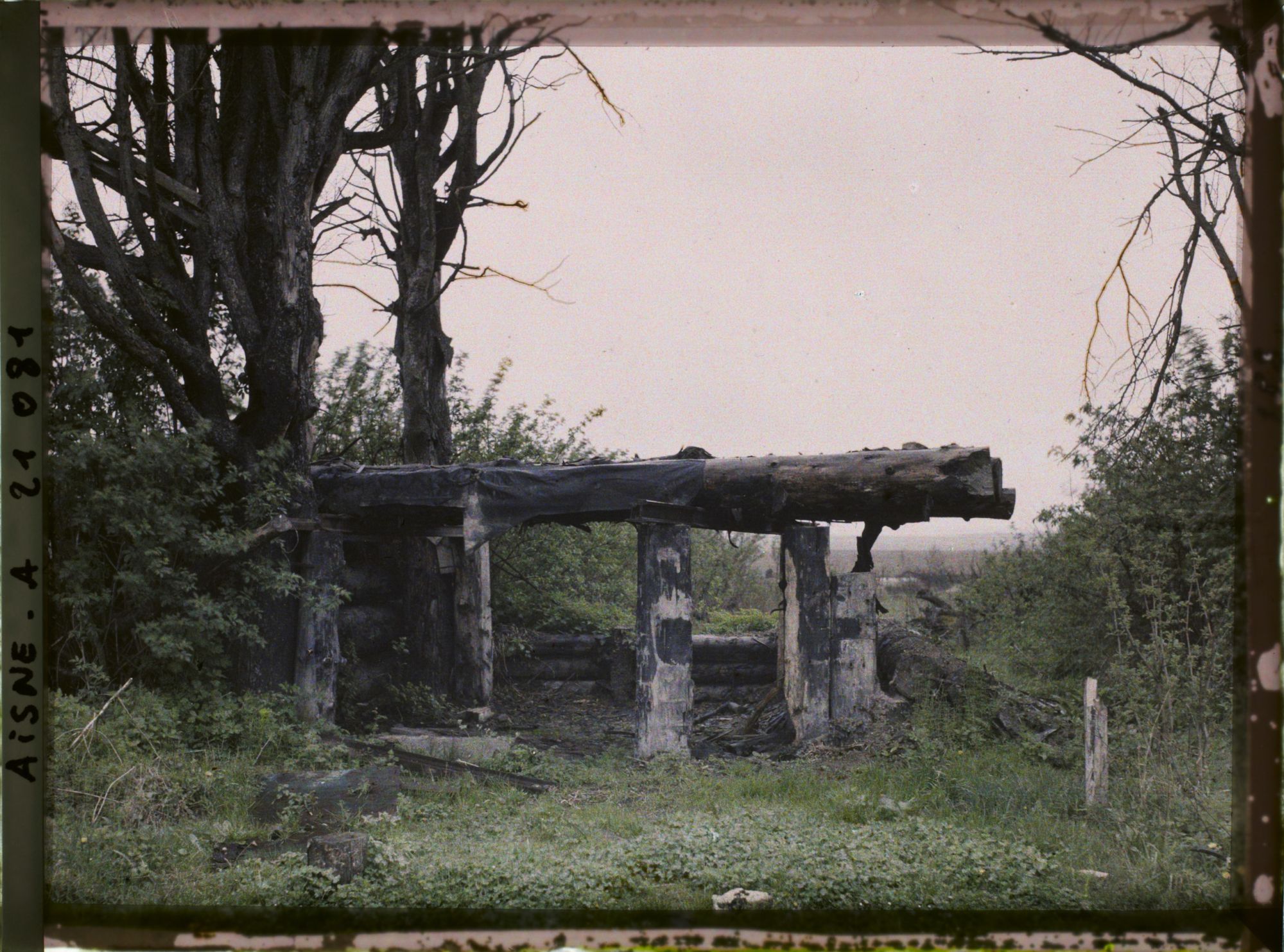 Image représentant France, Condé s/ Suippe, Abris de Grosse pièce, bords de la Suippe