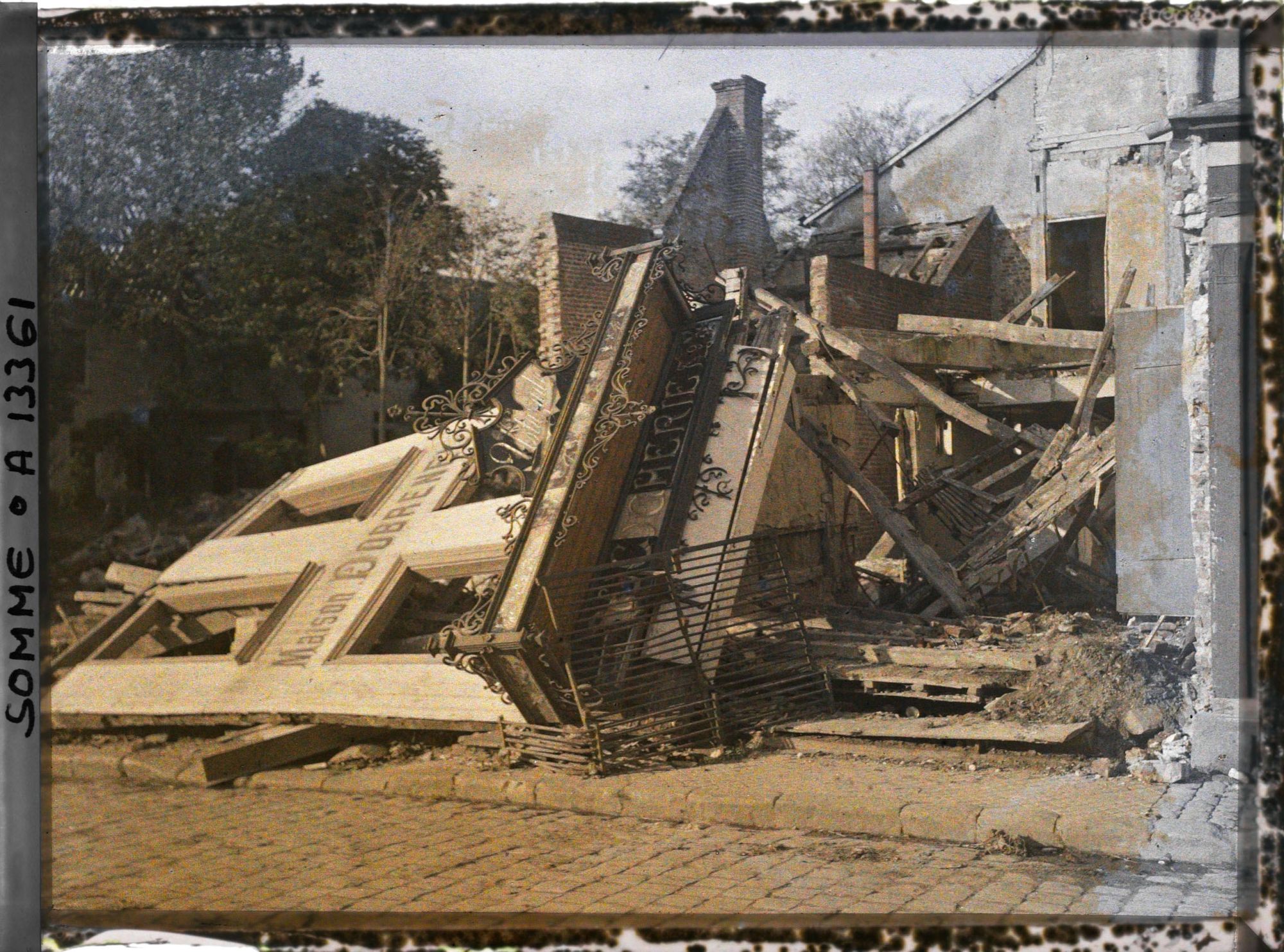 Image représentant France, Roye, Ruines d'une boucherie