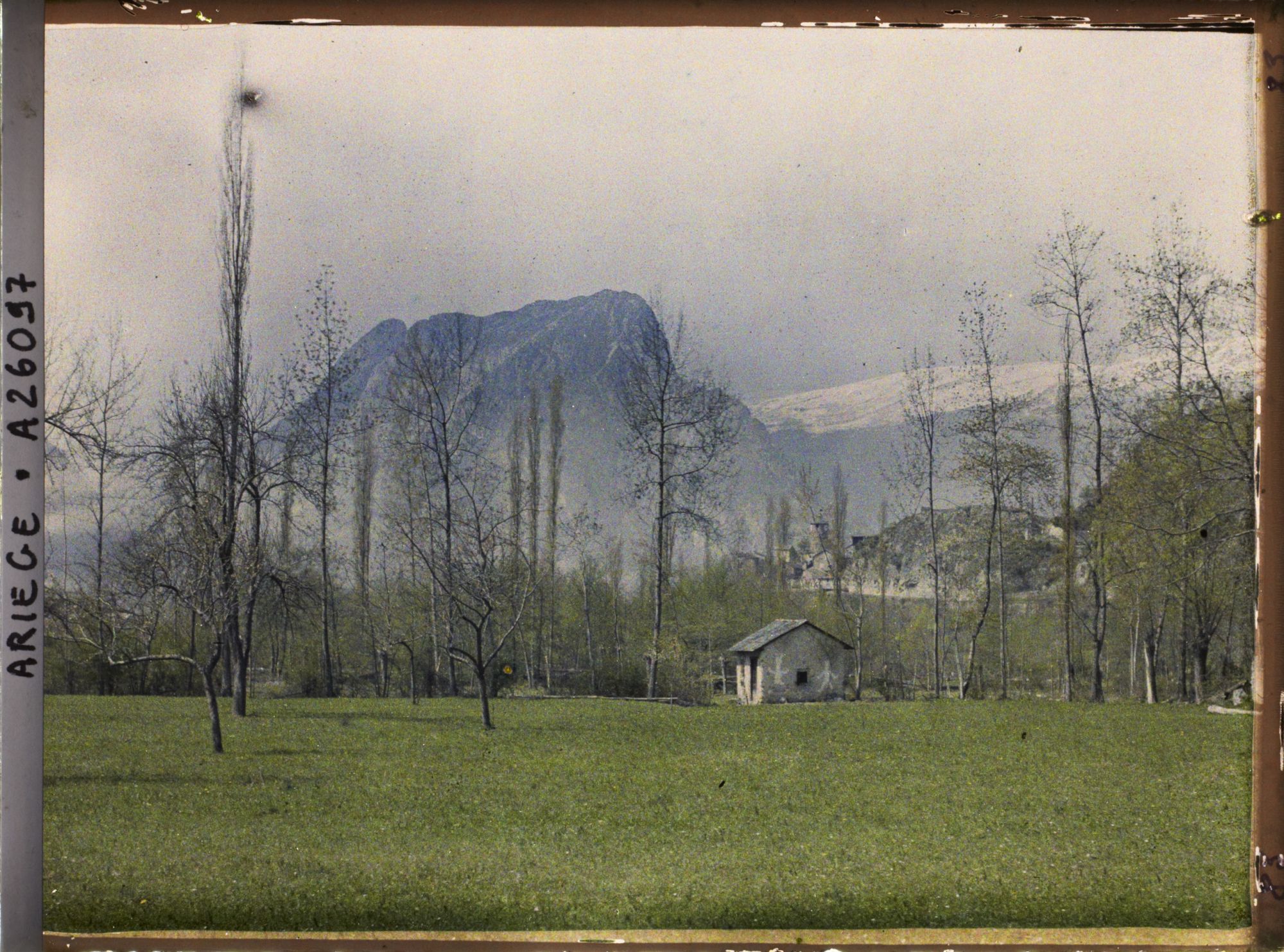 Image représentant Vue prise vers Tarascon ; au fond, le Soudour