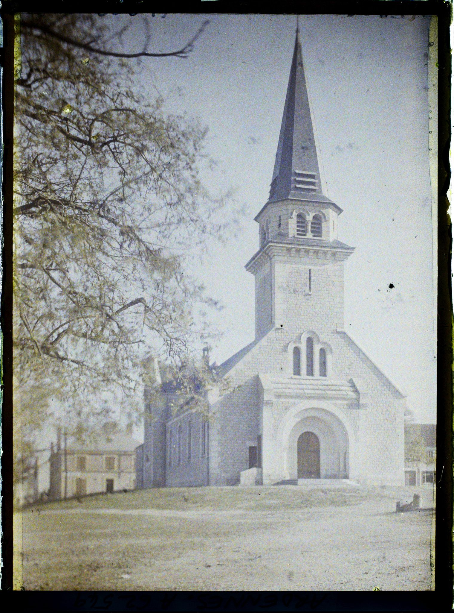Image représentant France, Monthois, L'Eglise