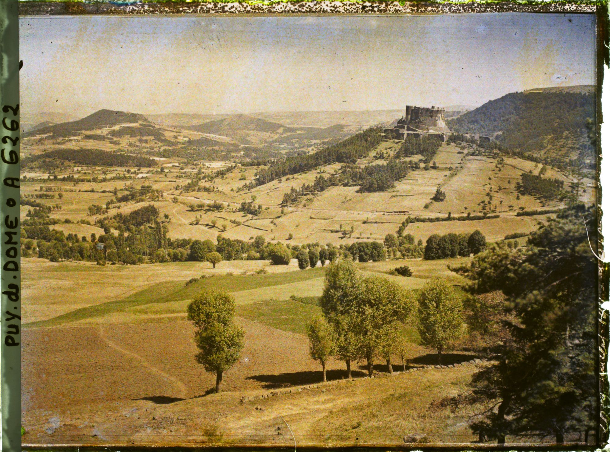 Image représentant France, Château de Murols