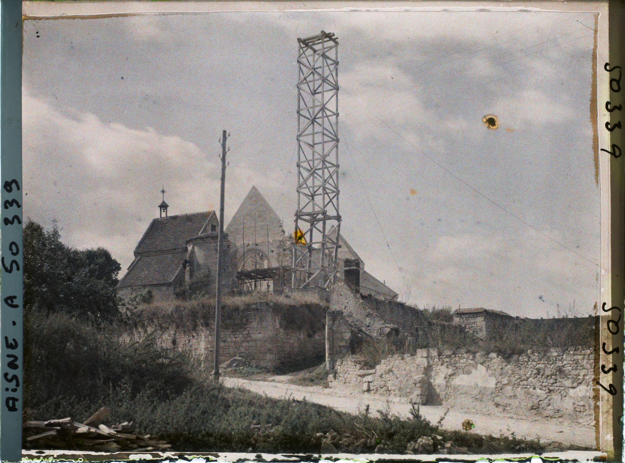 Image représentant France, Vieil-Arcy, Eglise en reconstruction
