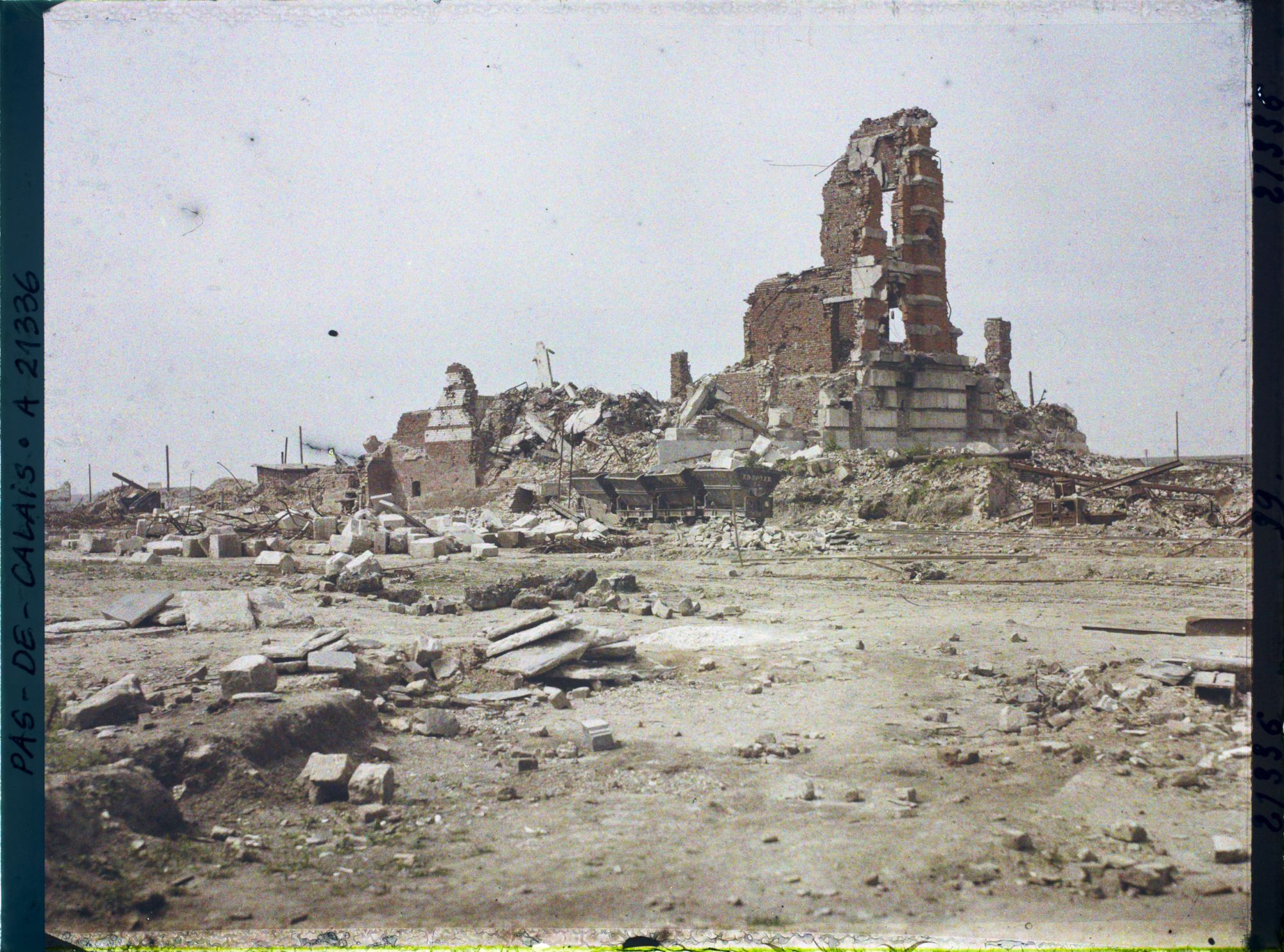 Image représentant France, Lens, La Mairie en ruines