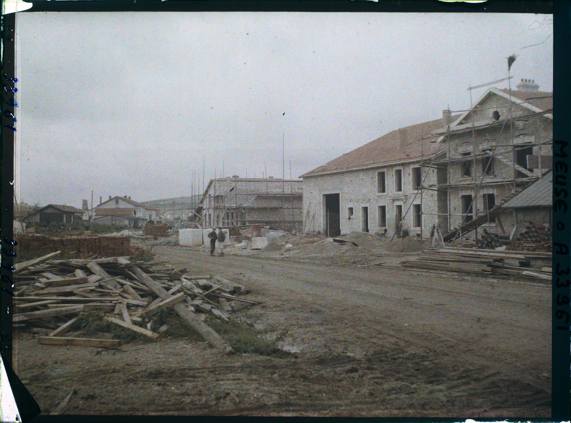 Image représentant France, Charny, La Grande rue près de la Gare (Reconstructions)