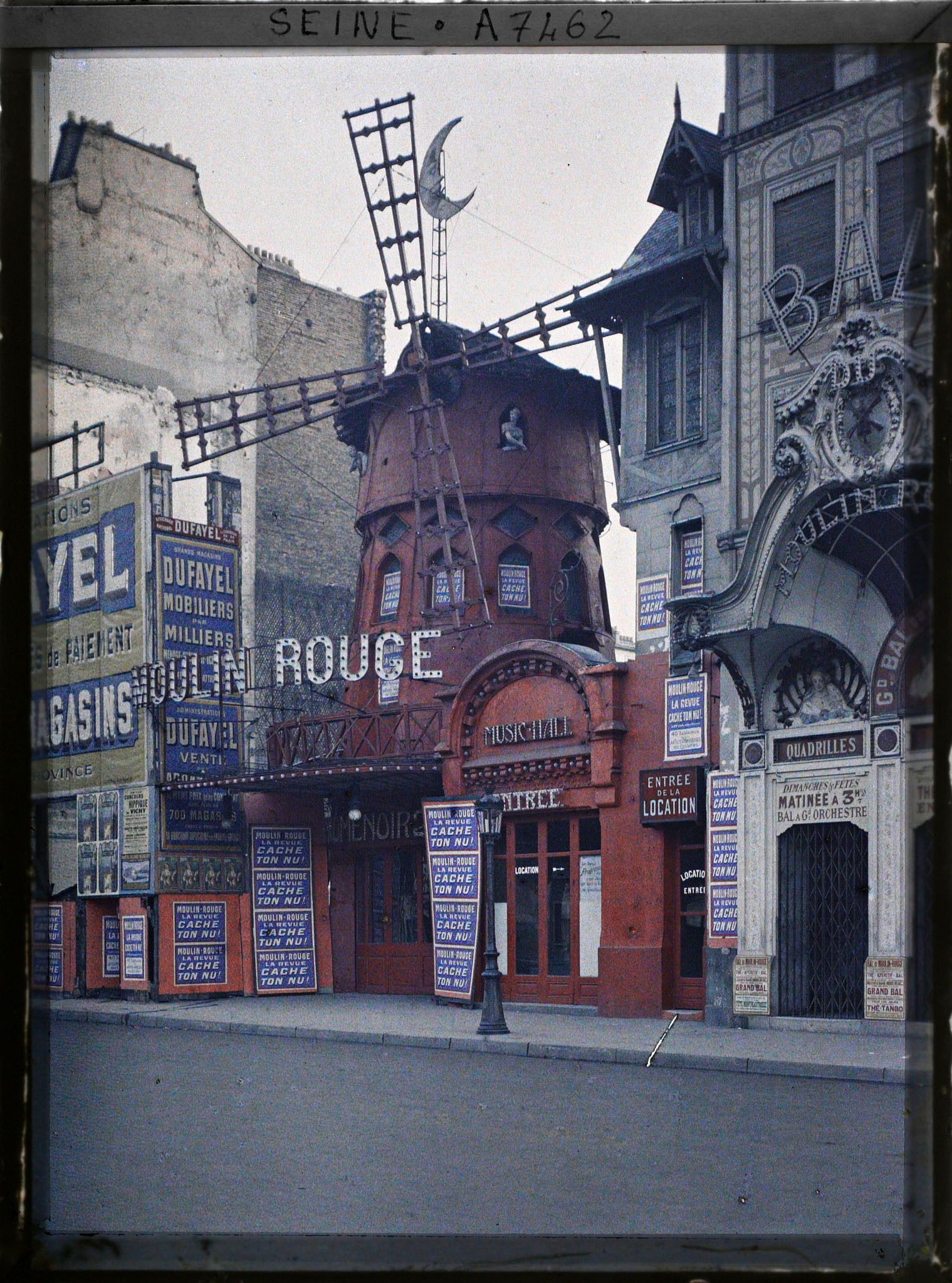 Image représentant Le Moulin-Rouge, boulevard de Clichy