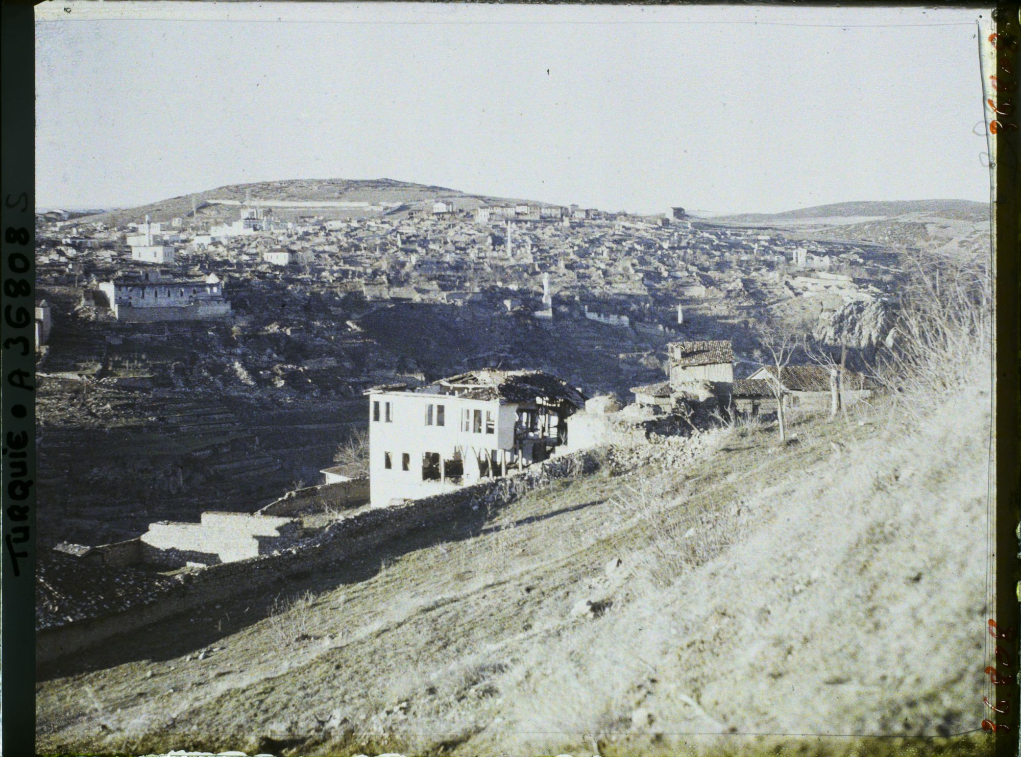 Image représentant Turquie, Biledjik, Vue prise sur Biledjik au Soleil Couchant