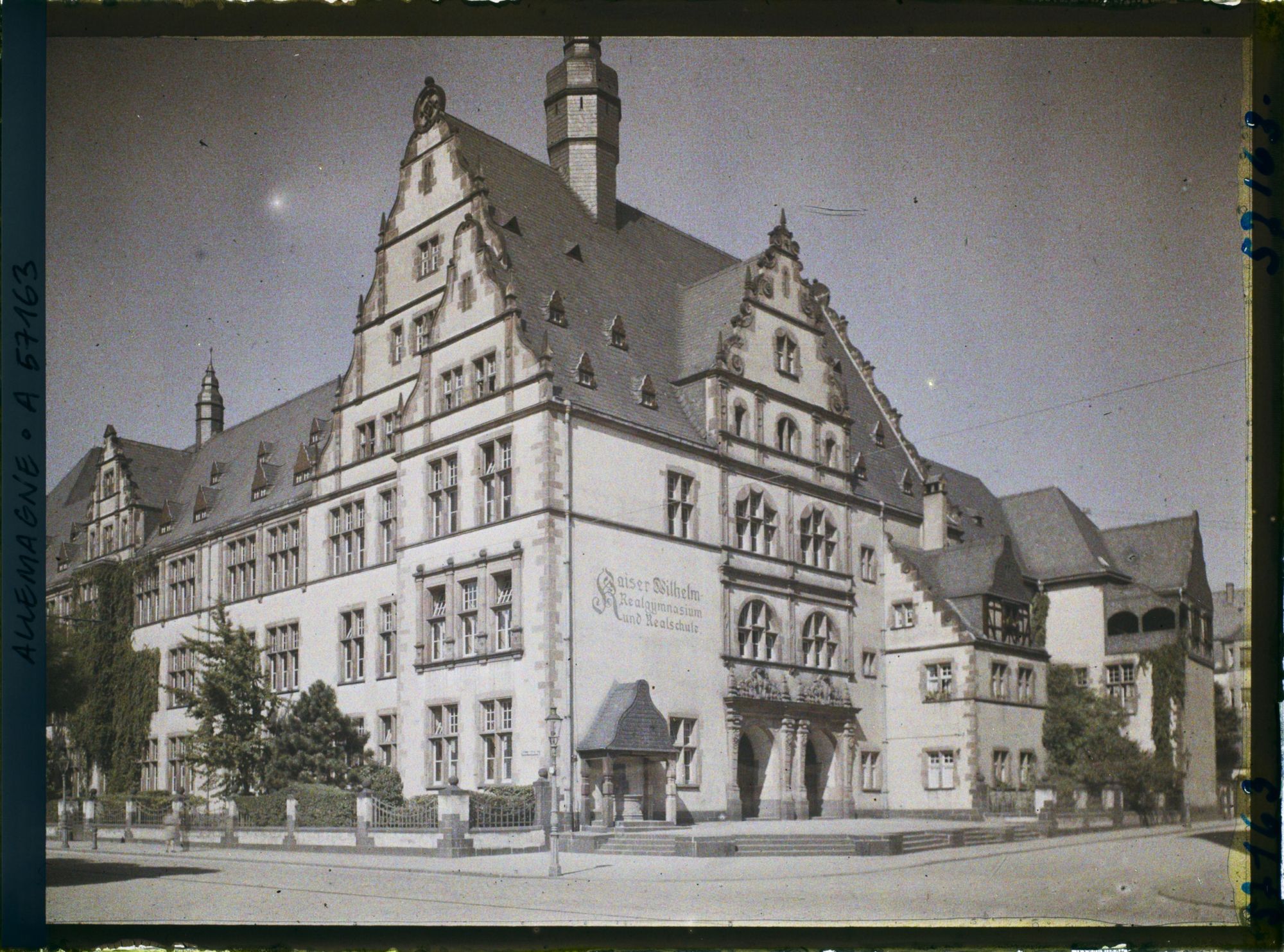 Image représentant Bords du Rhin, Coblence, Coblence - Vues diverses