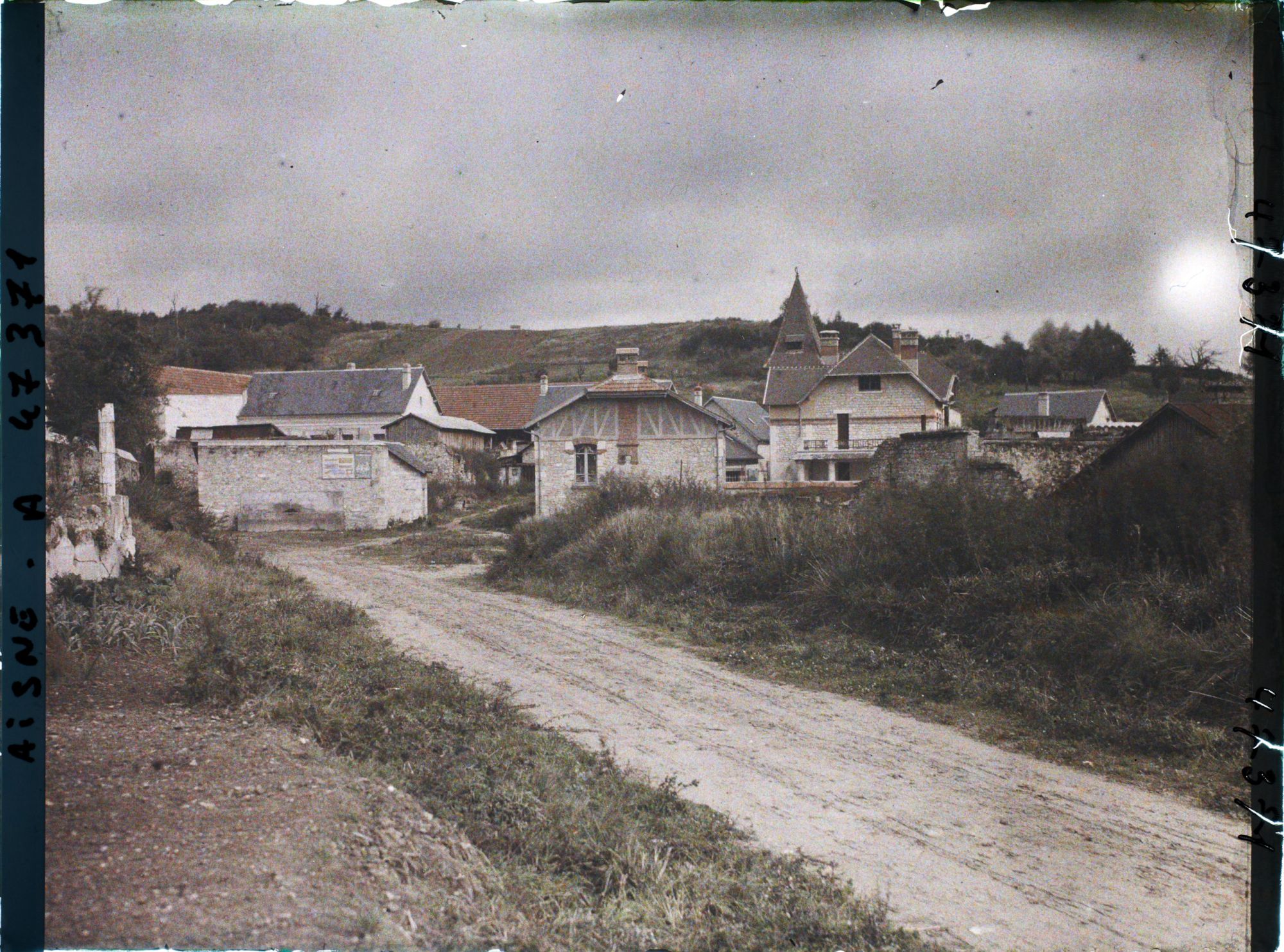 Image représentant France, Soupir, Un coin du Village