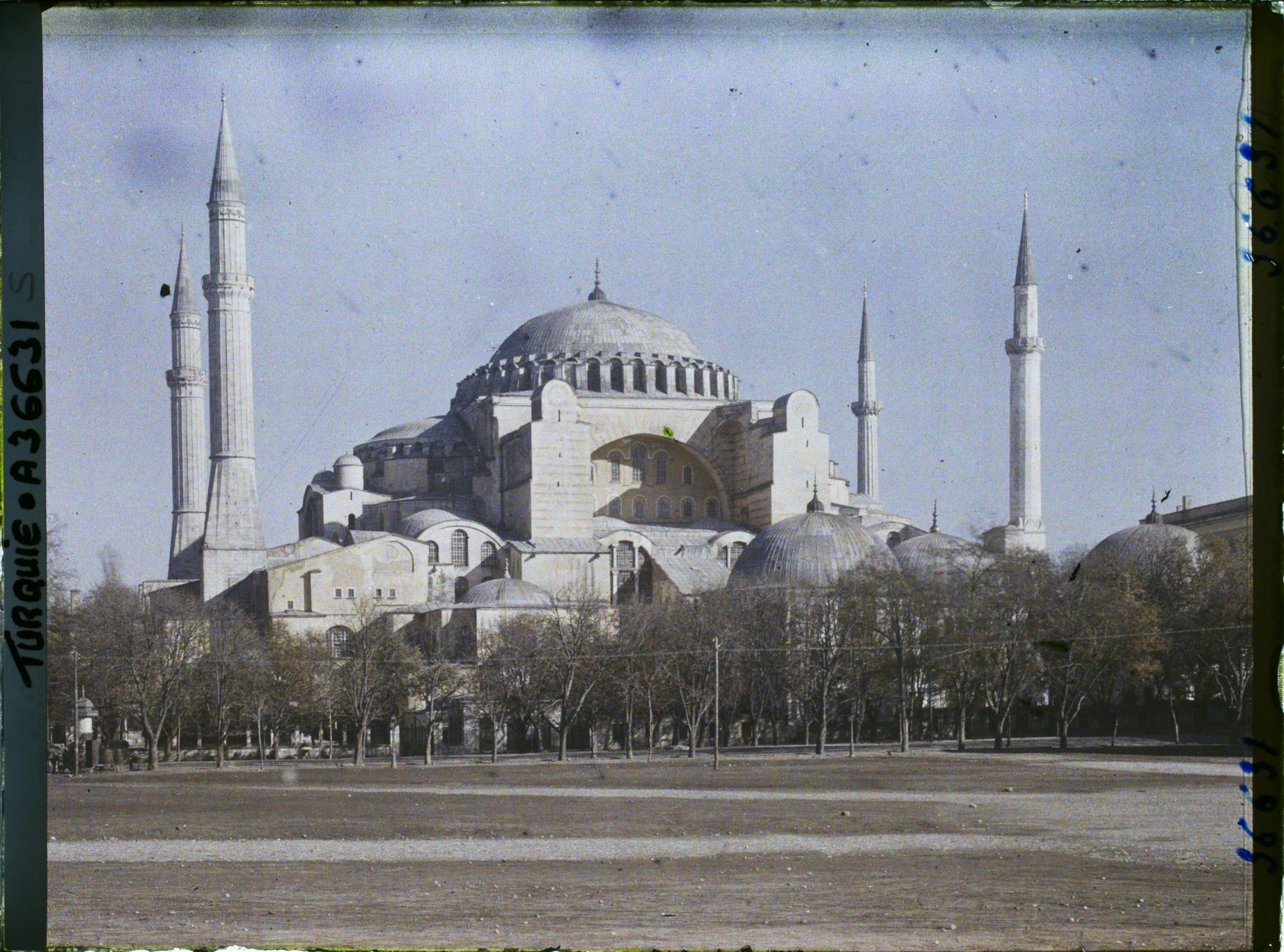 Image représentant Turquie, Constantinople , Ste Sophie, Sud-Est  plus gros