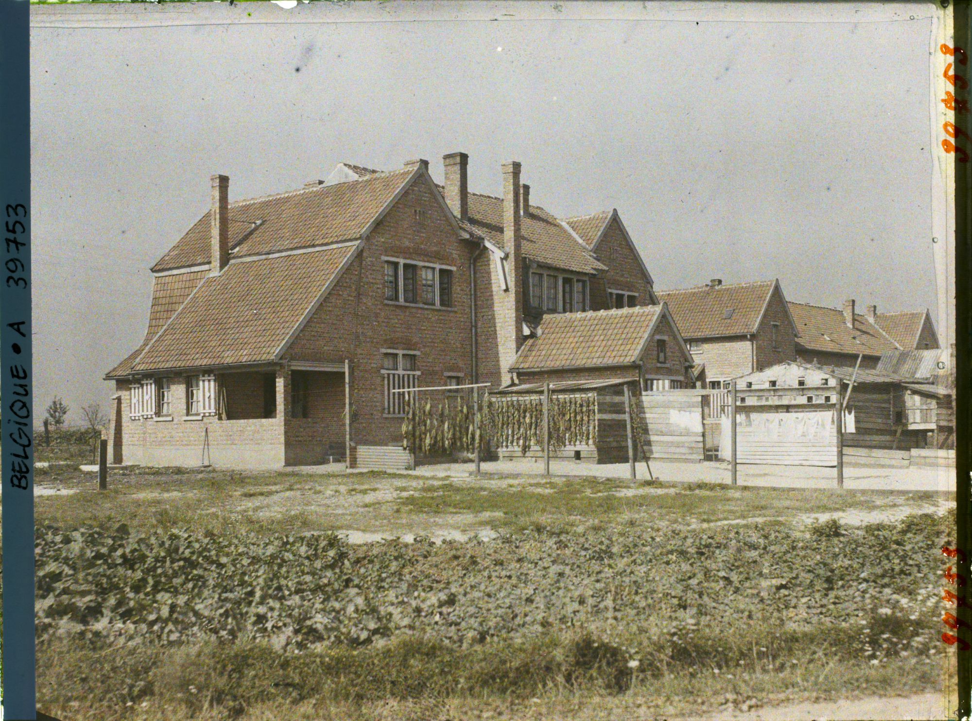 Image représentant Belgique, Kortewelde, Reconstructions