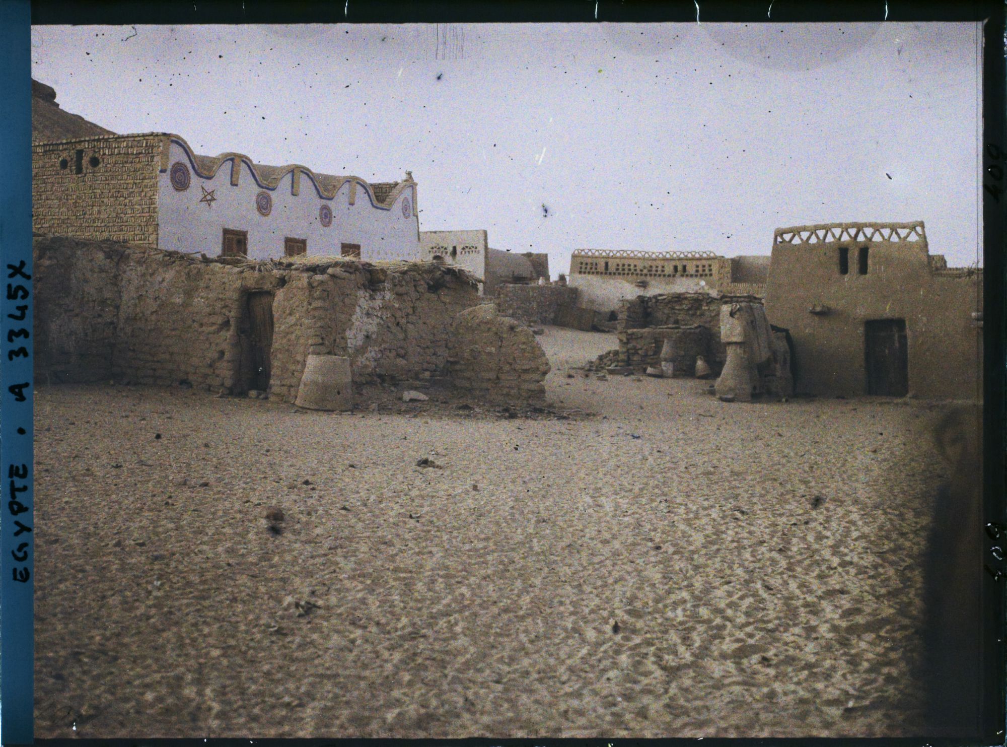 Image représentant "  Village Gobba, rive ouest "