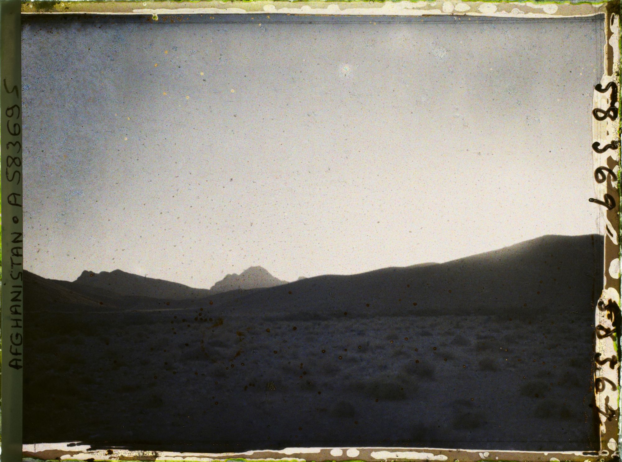 Image représentant Vers Bedack (?), à une soixantaine de kilomètres au sud d'Hérât