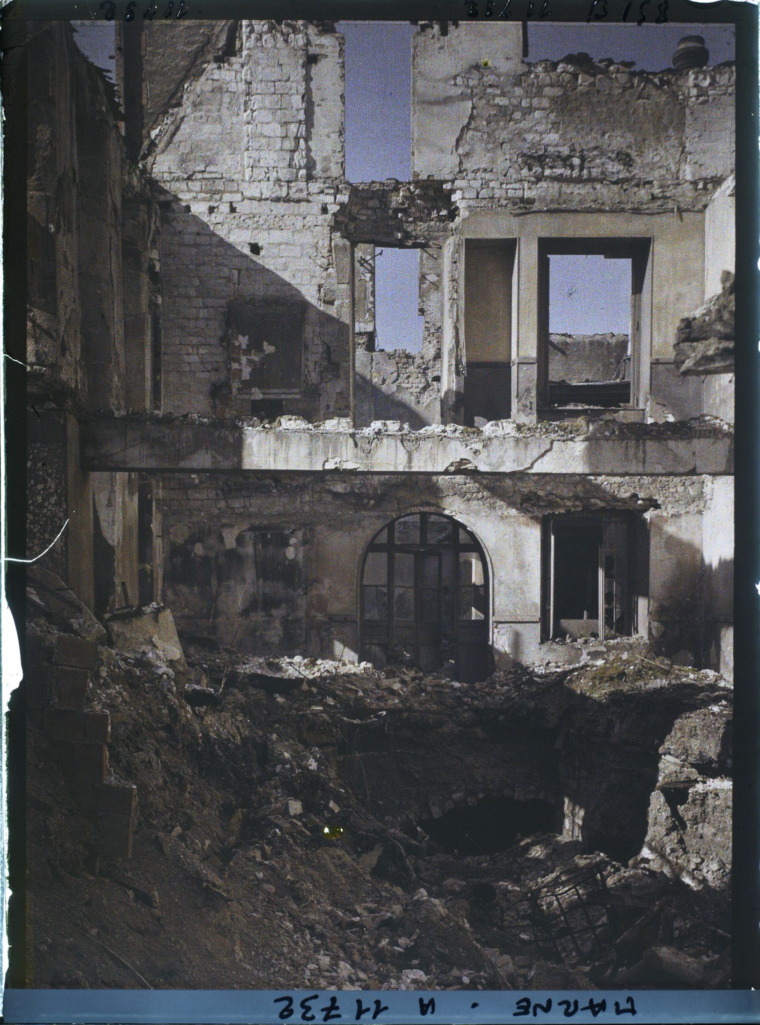 Image représentant France, Reims, Ruines de l'Imprimerie Mats Parame