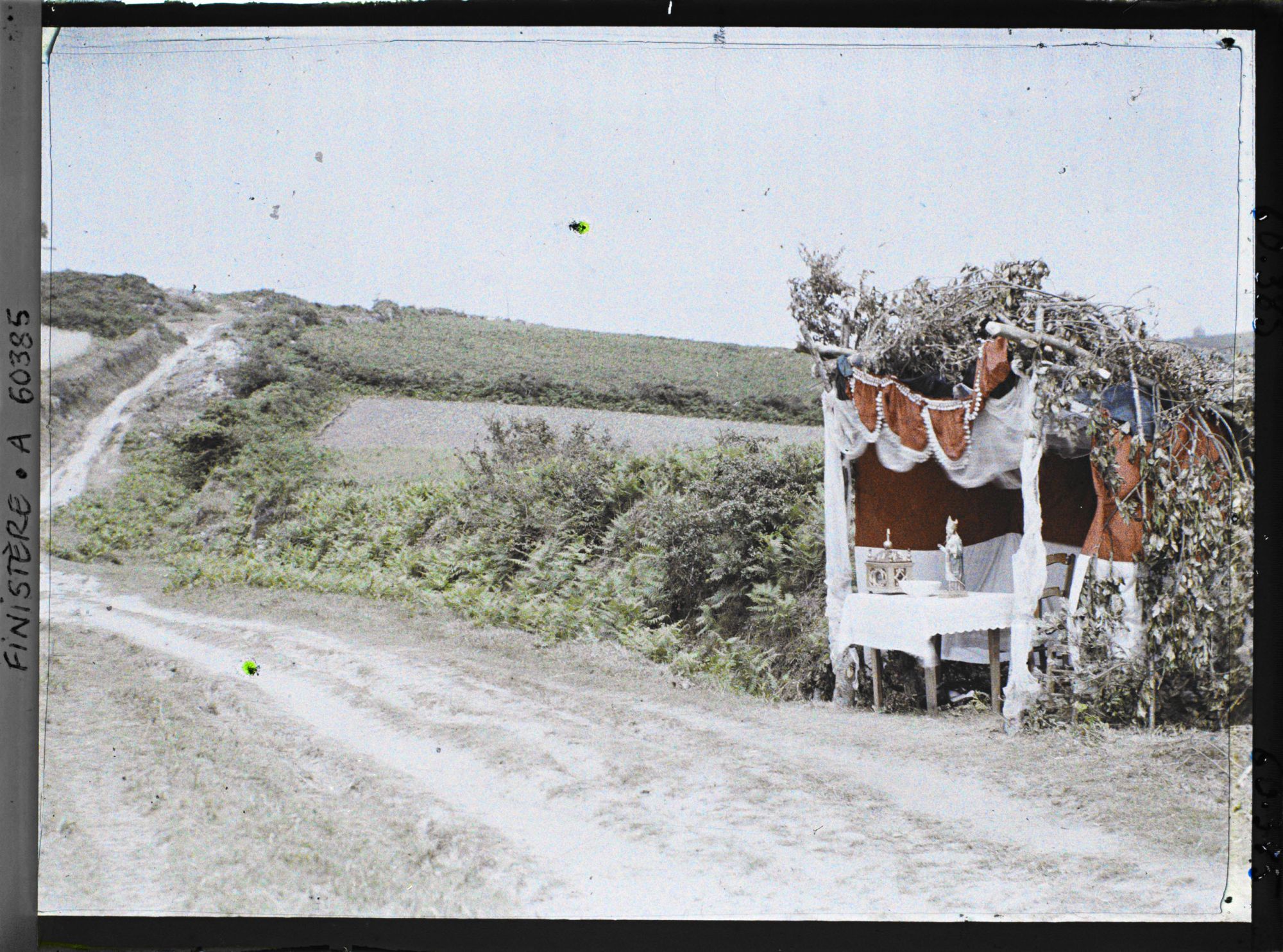 Image représentant Le reposoir de saint Thurien sur le parcours de la Grande Troménie