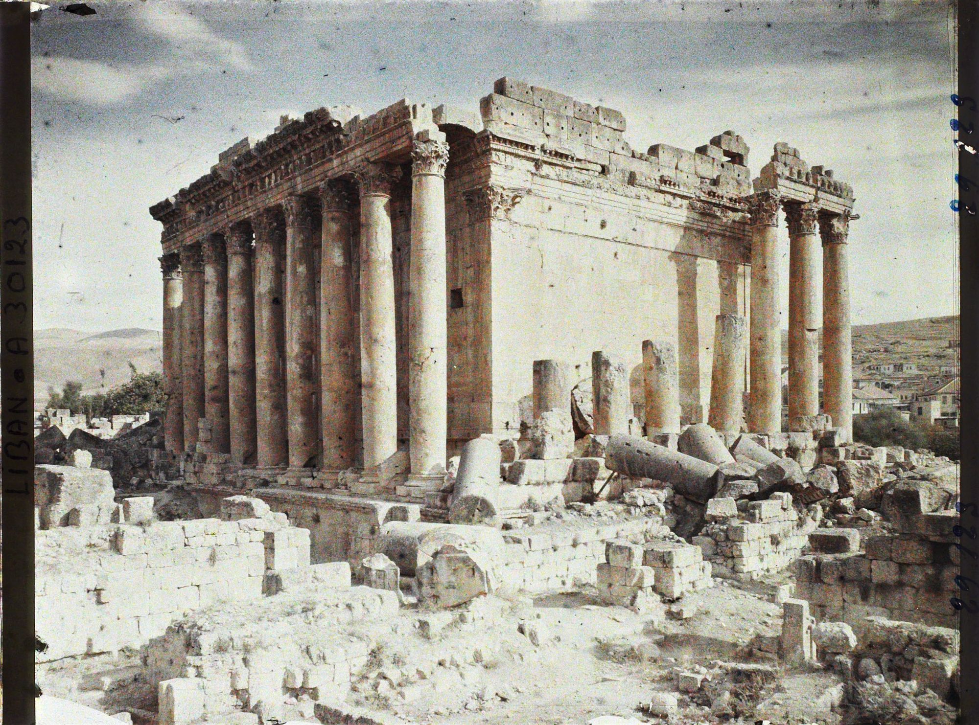 Image représentant Vue Nord-ouest du Temple dit de Bacchus