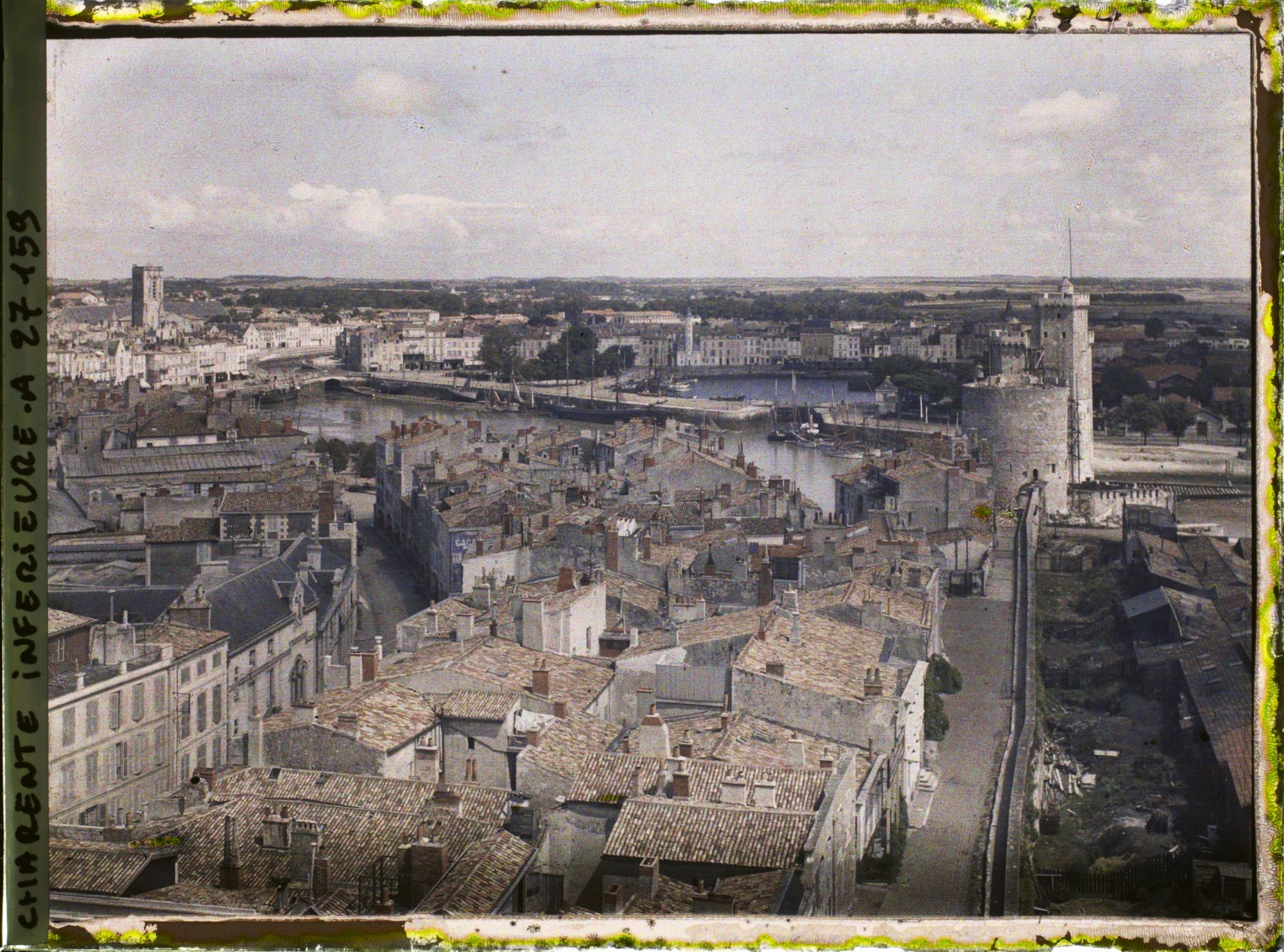 Image représentant Panorama de la ville, depuis la Tour Saint-Nicolas