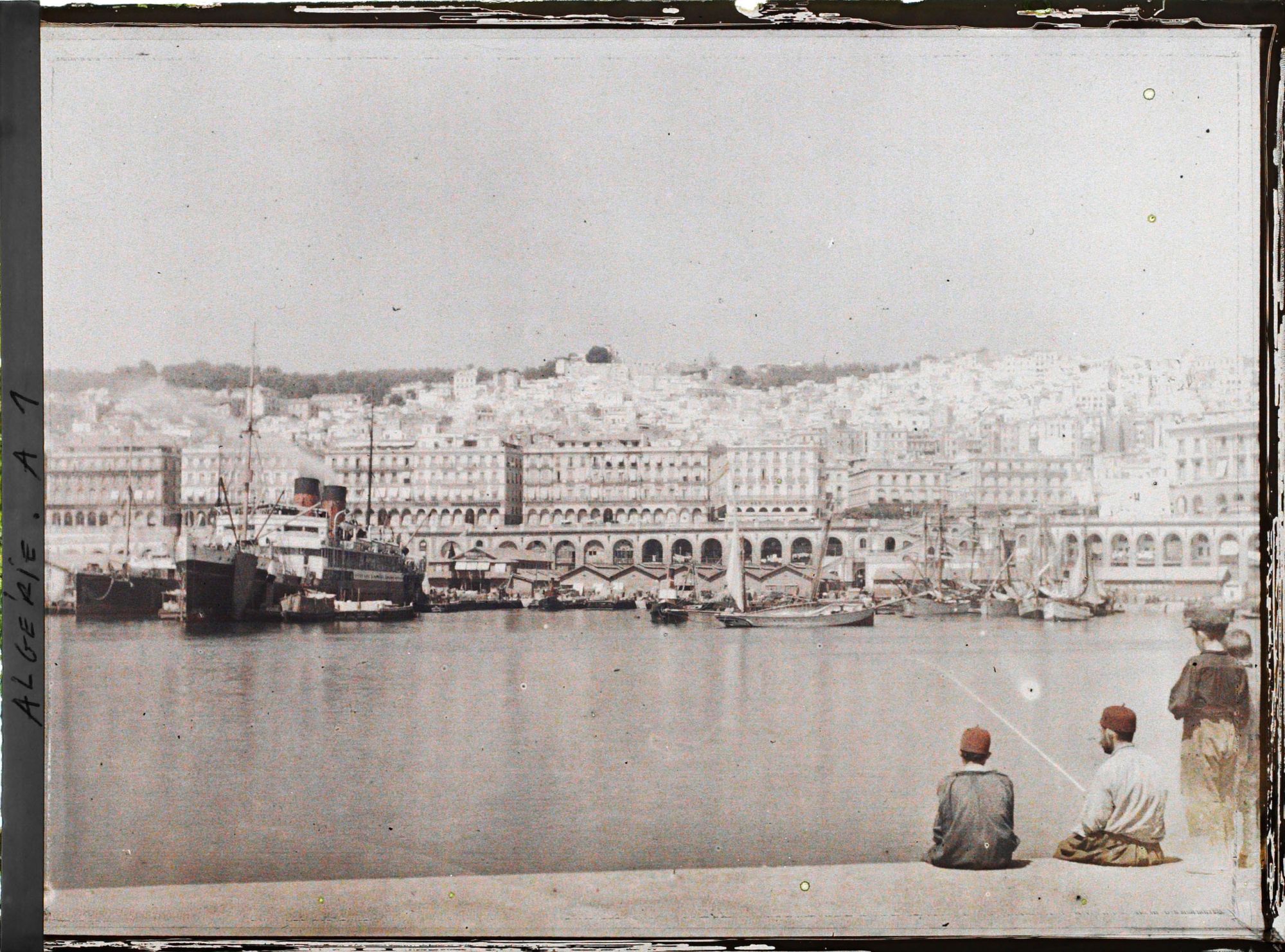 Image représentant Vue panoramique du port