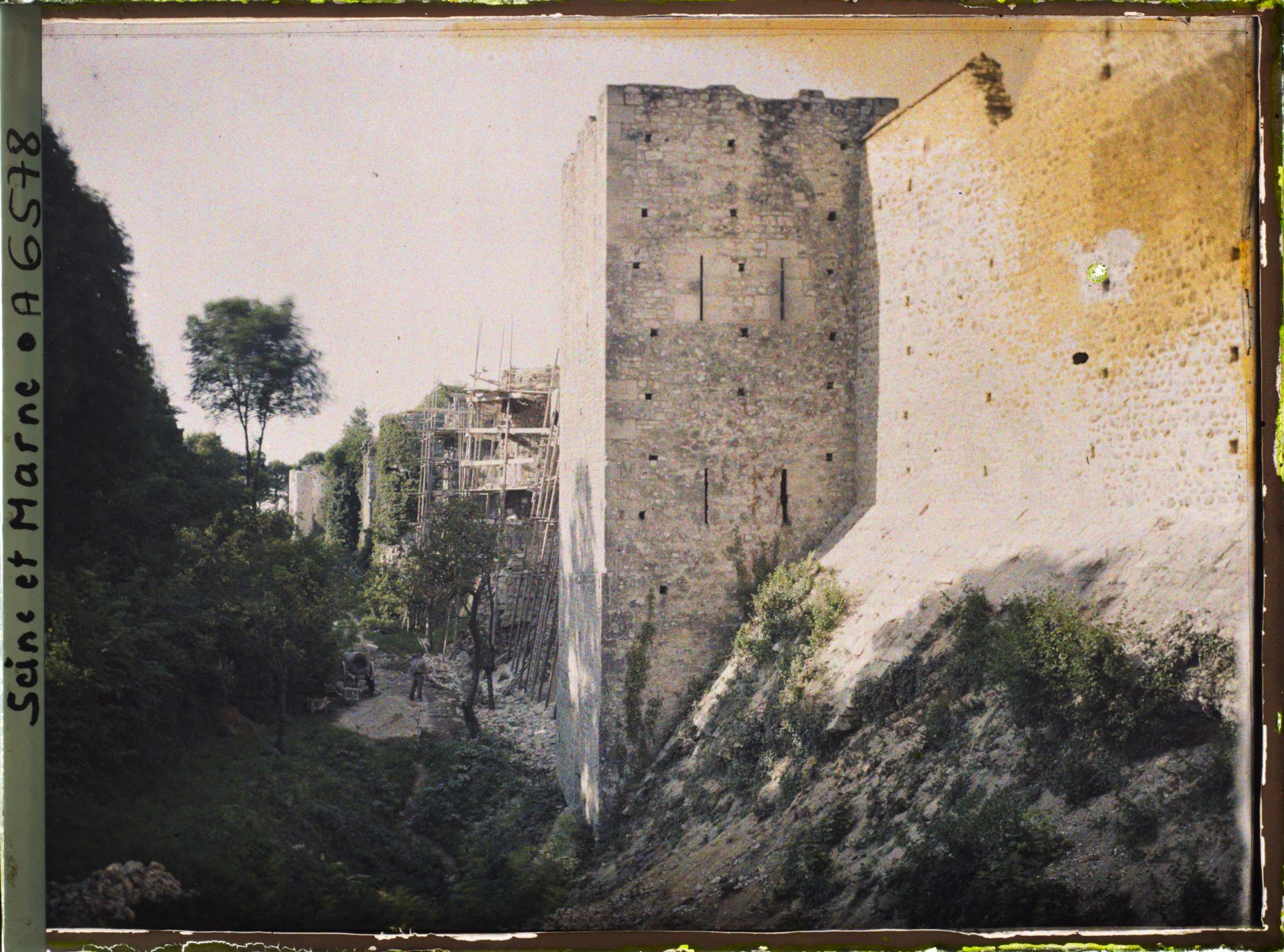 Image représentant France, Provins