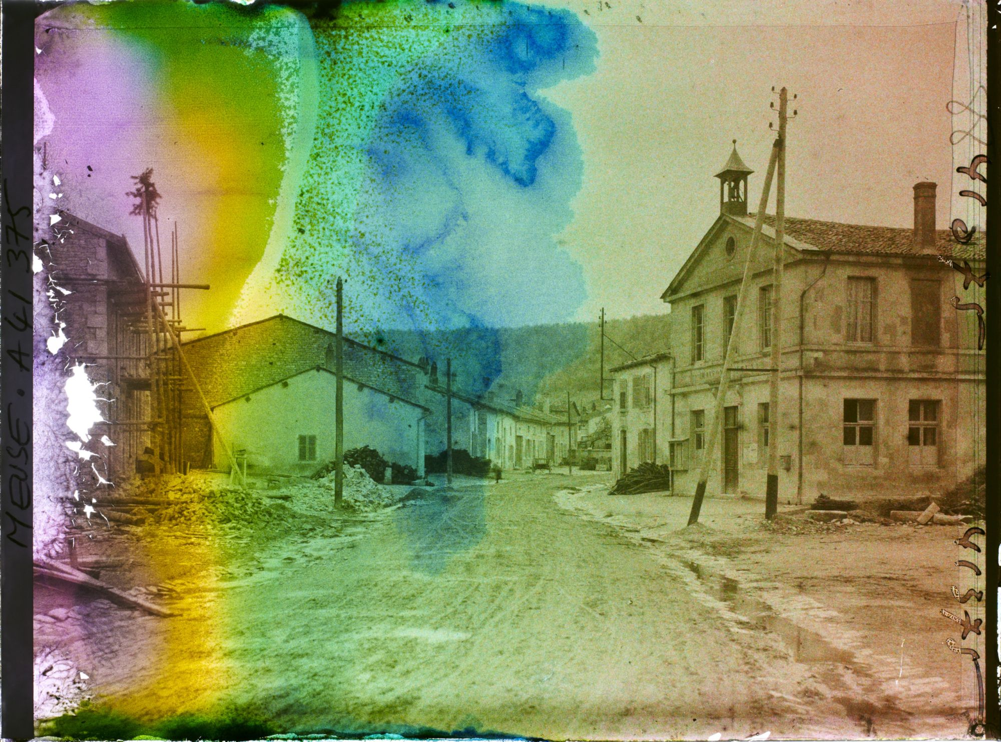 Image représentant France, Viéville, Vue vers la Mairie