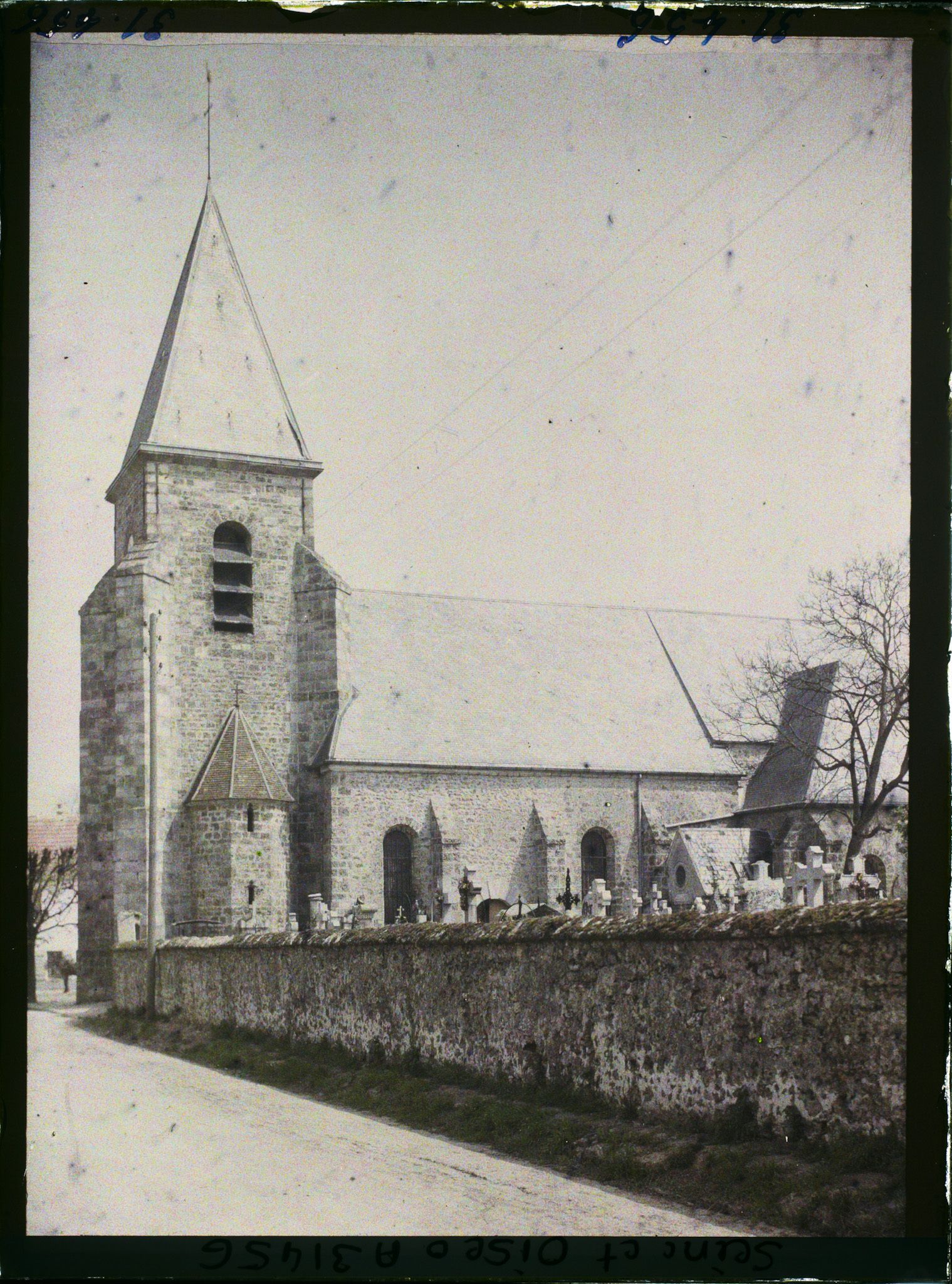 Image représentant France , Trappes, L'Eglise