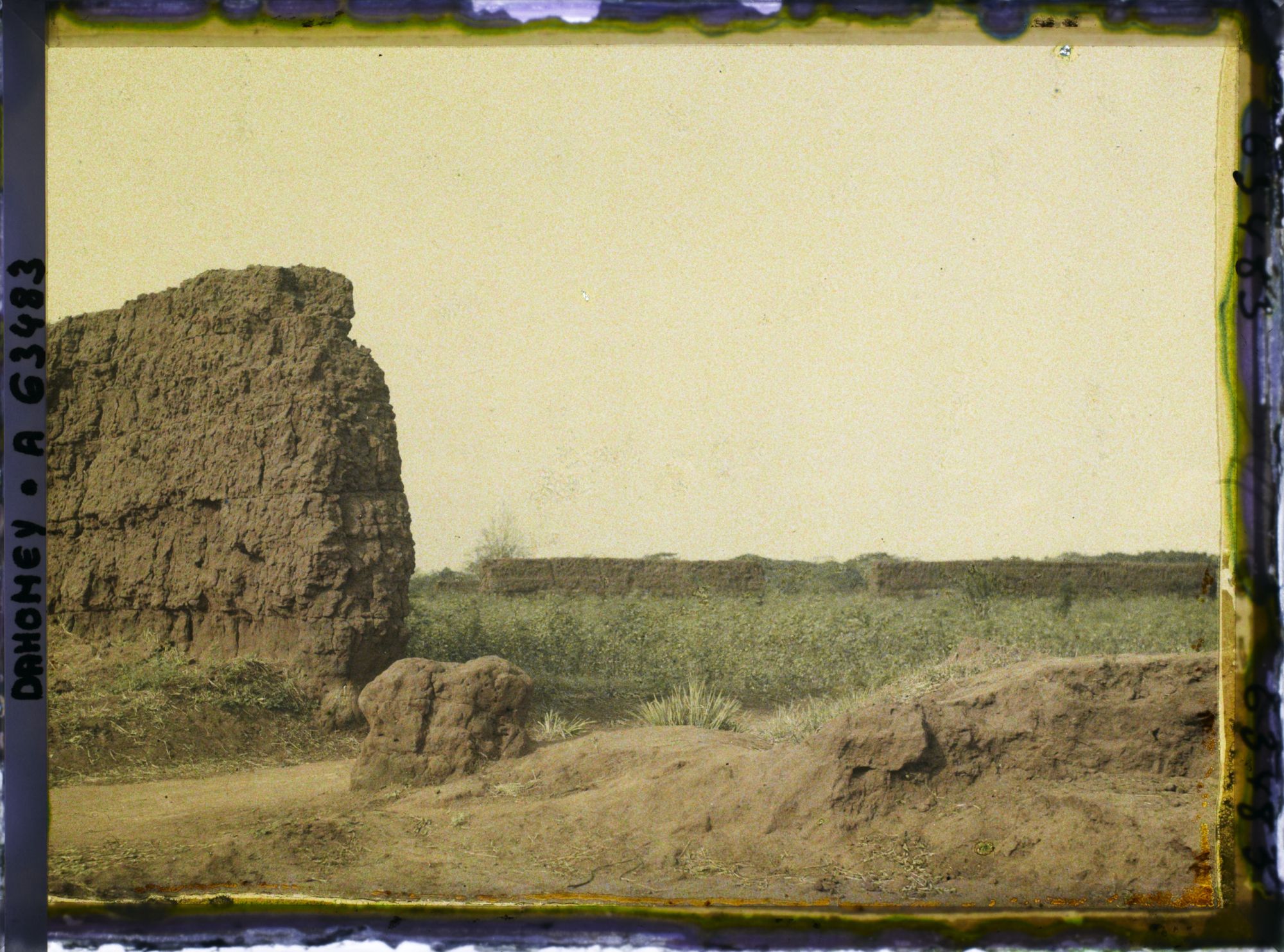 Image représentant Murailles du palais de  null Béhanzin