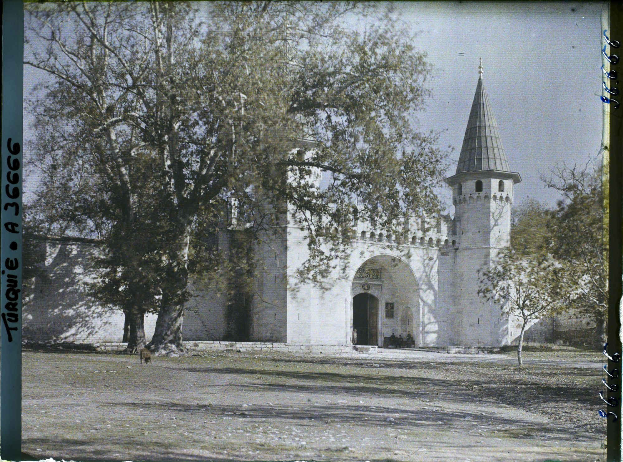 Image représentant Turquie, Constantinople, Entrée du Palais de Top- Kapou