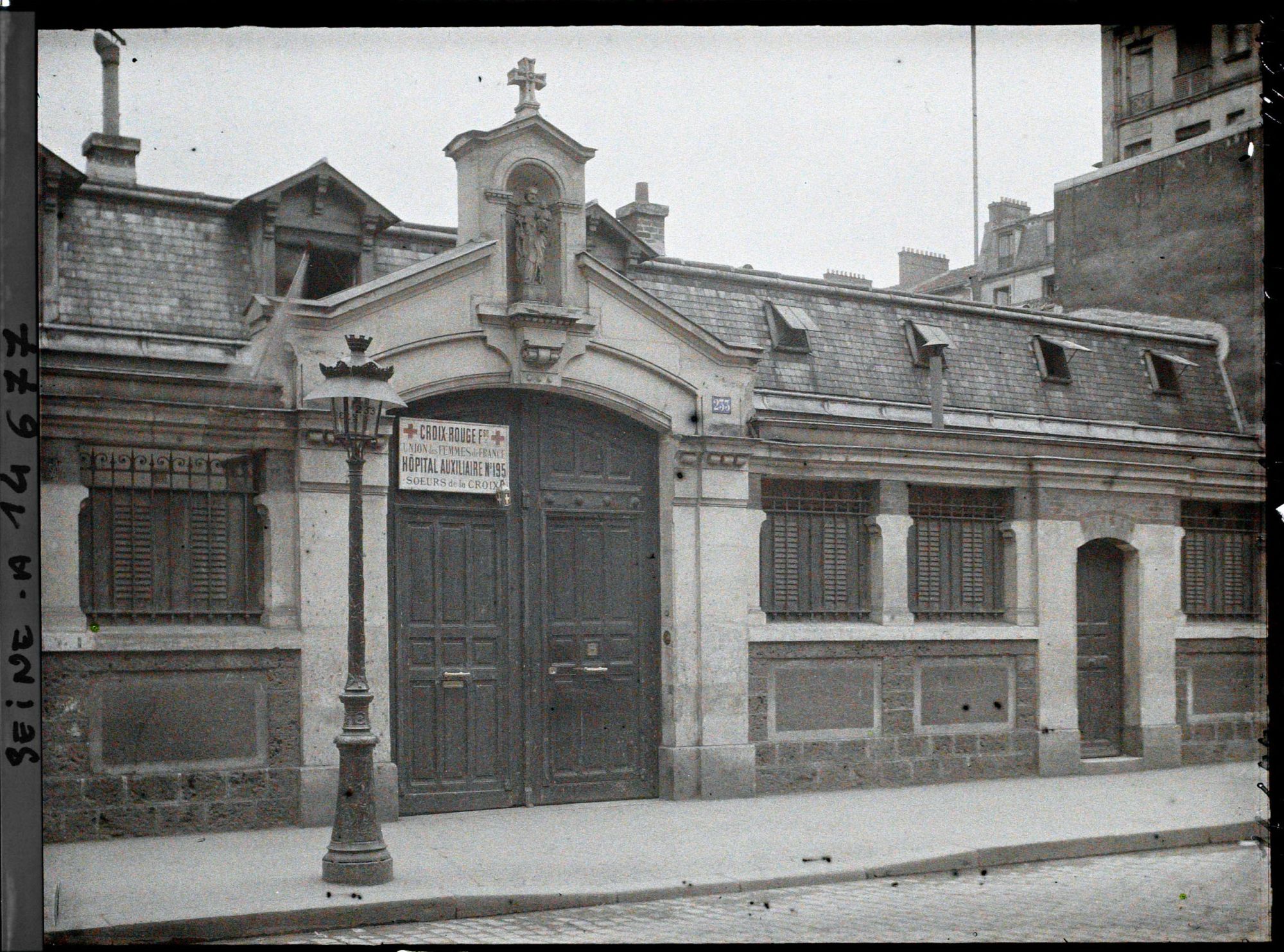 Image représentant Hôpital auxiliaire au 233 rue de Vaugirard ? Union des Femmes de France, les Sœurs de la Croix