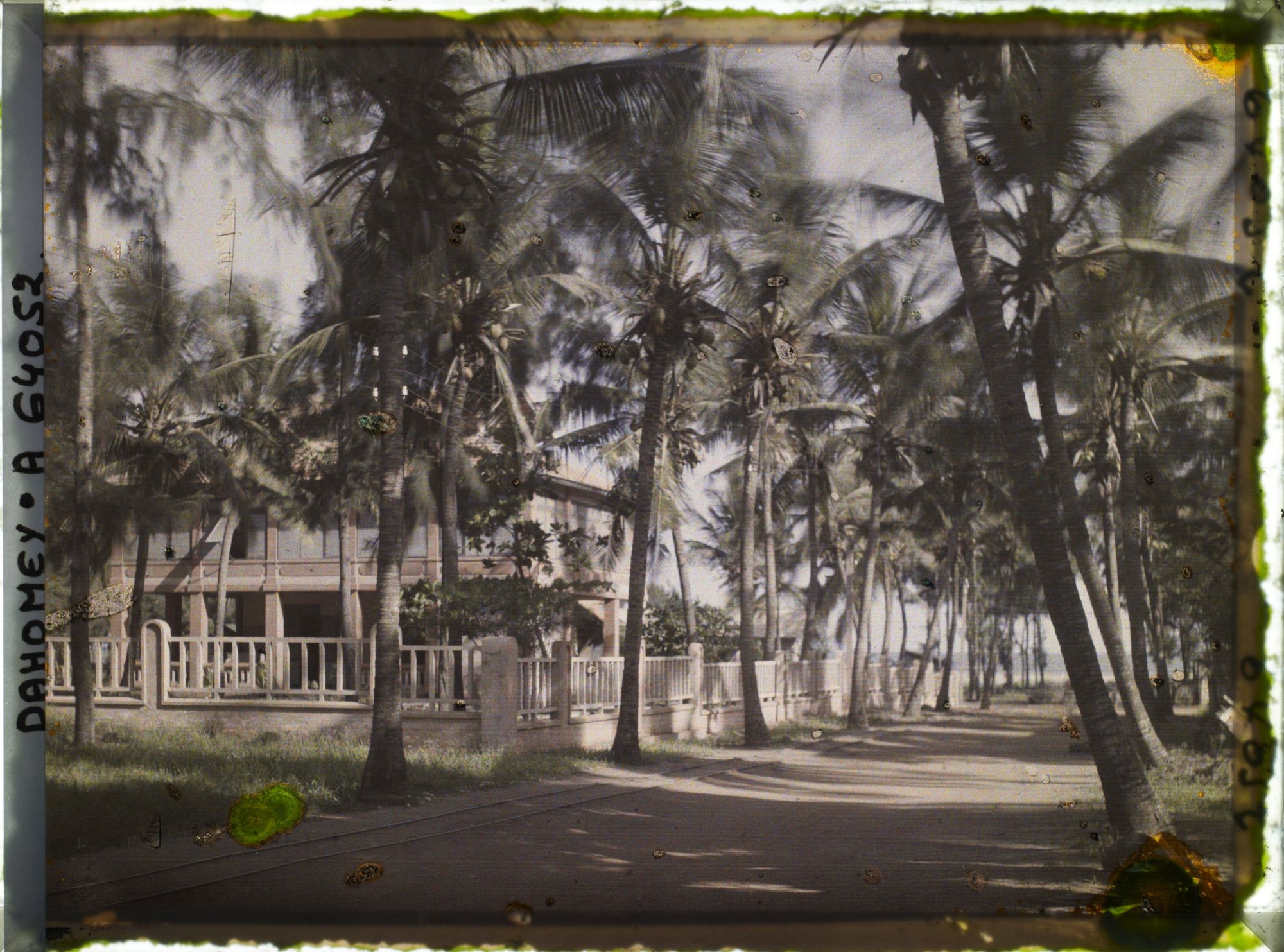 Image représentant L'avenue du Commissariat dans le quartier européen