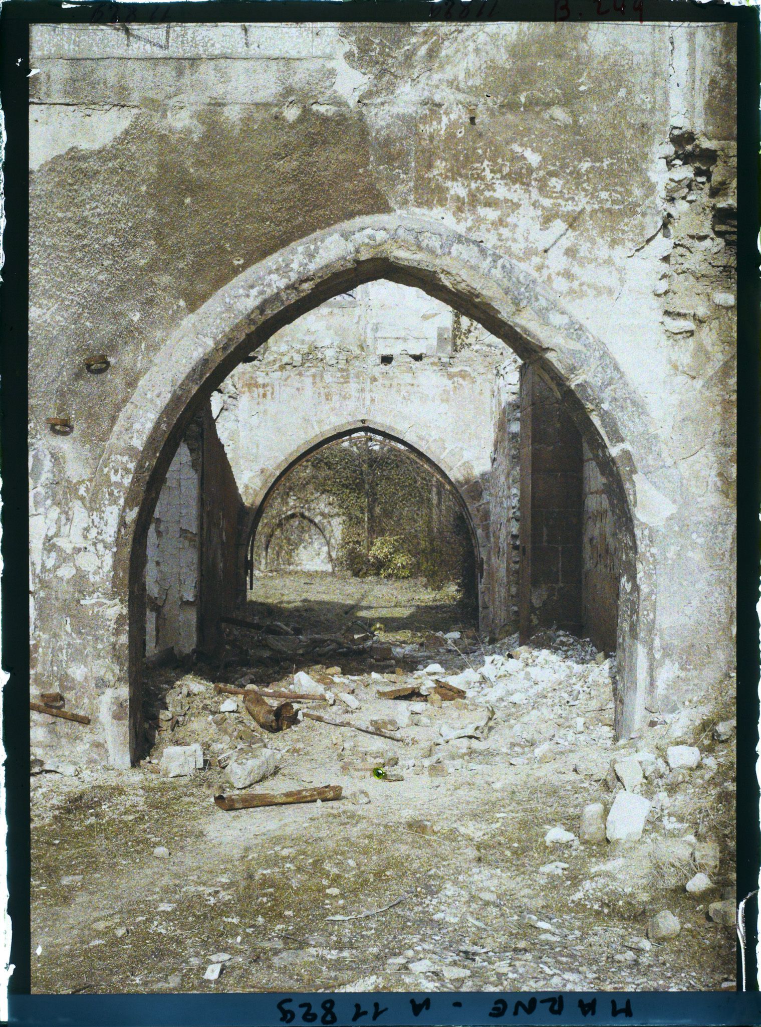 Image représentant France, Cloître des Cordeliers