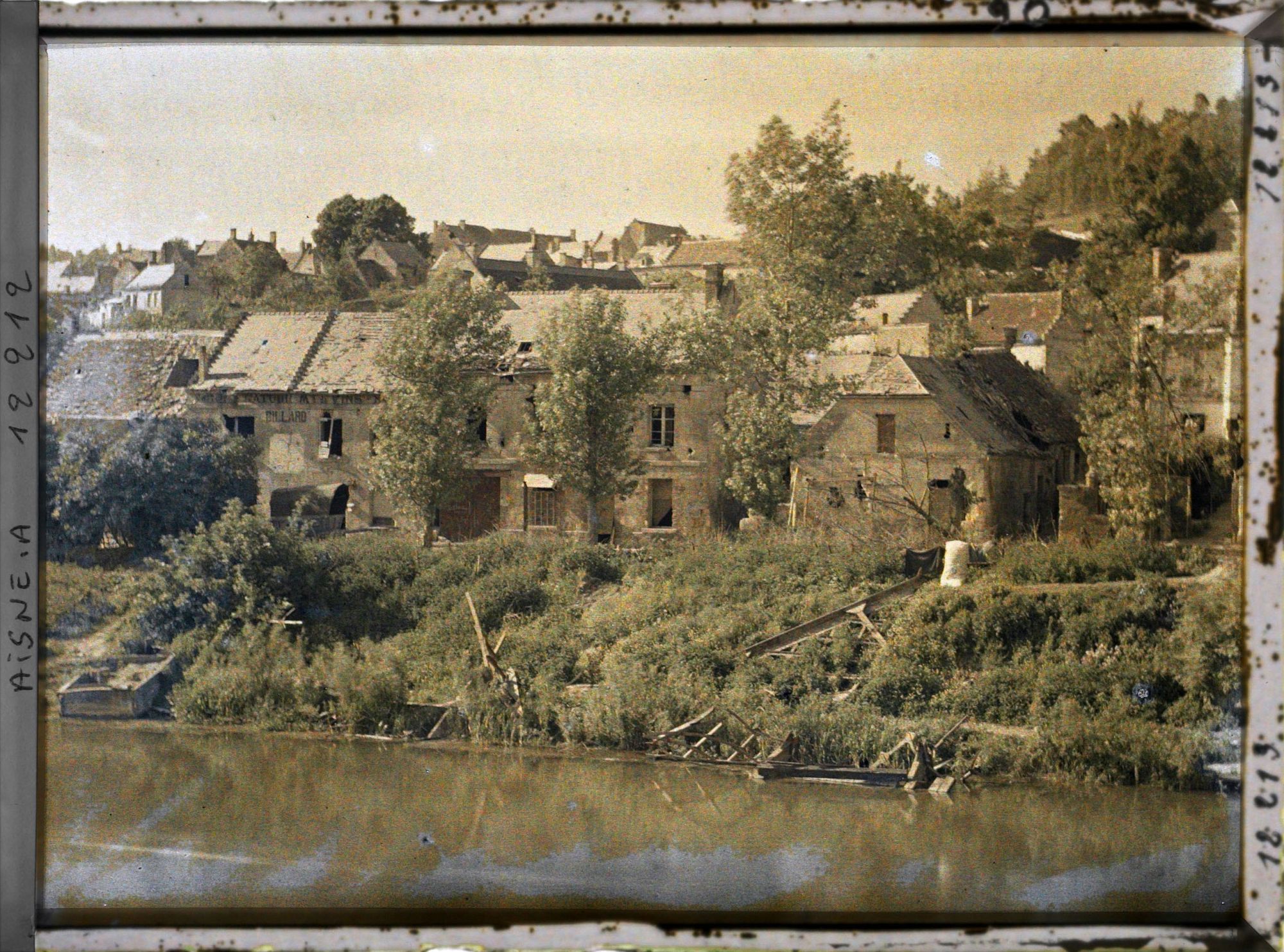Image représentant Au bord de l'Aisne, le village de Pommiers libéré en 1917