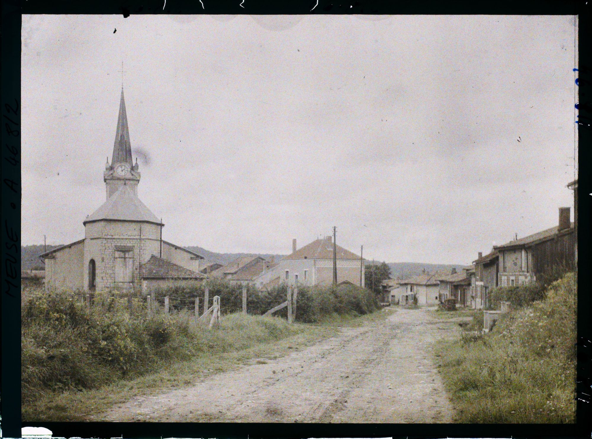 Image représentant France, Les Islettes (Meuse) (1427h), Entrée Est des Islettes