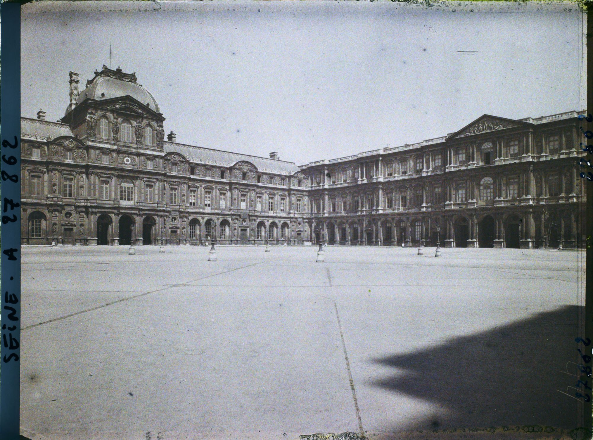 Image représentant La Cour Carrée du Louvre