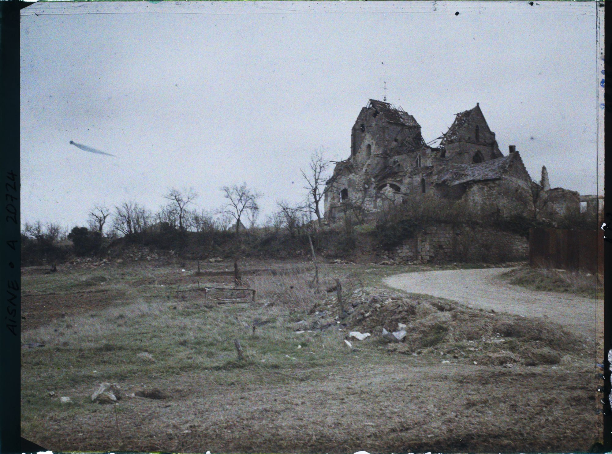 Image représentant France, St Mard, Eglise (nord ouest)