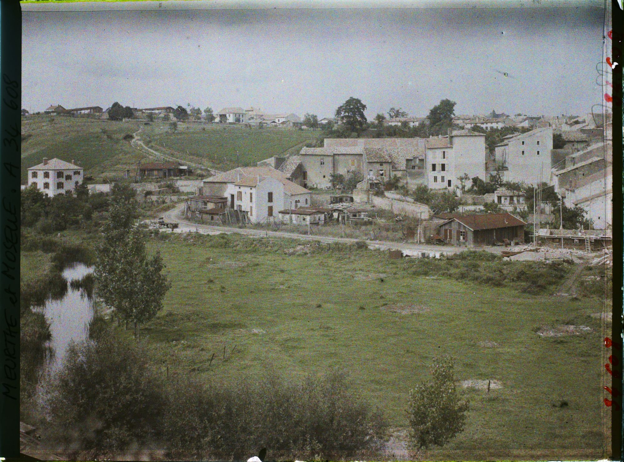 Image représentant France, Thiaucourt, Vue panoramique de Thiaucourt prise du Sud