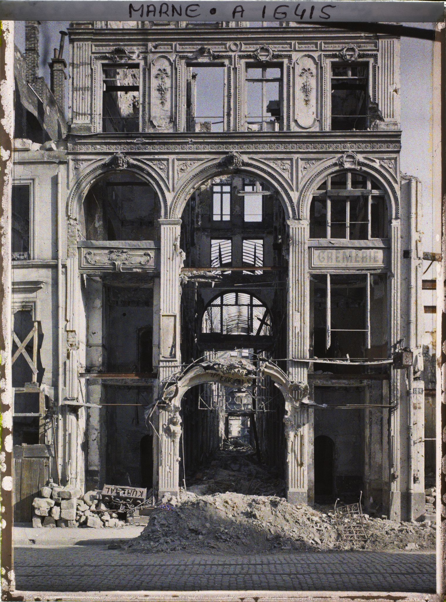 Image représentant France , Reims, Le Kursaal, rue de Velses